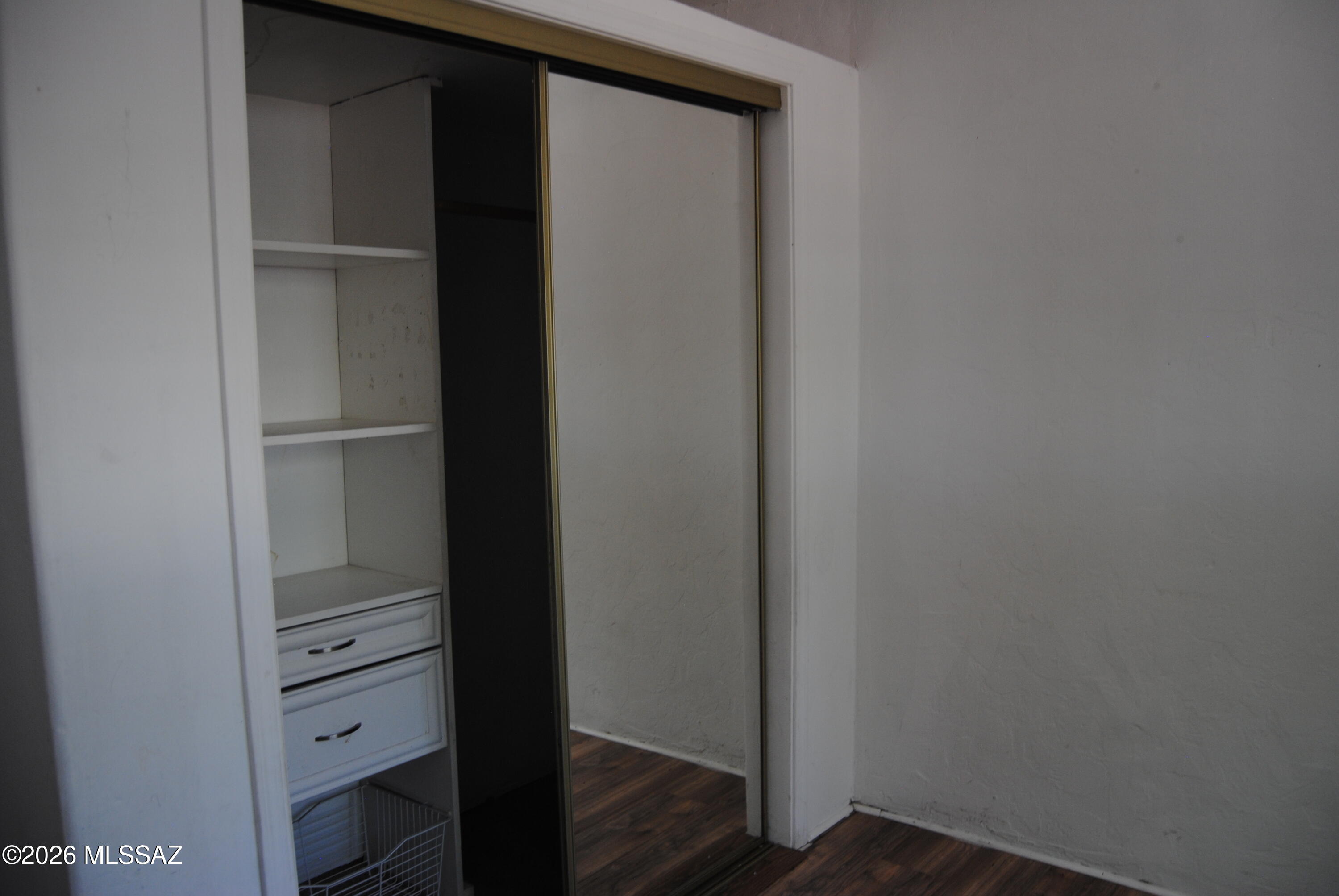 Miracle Mile Manor - Residential Lease