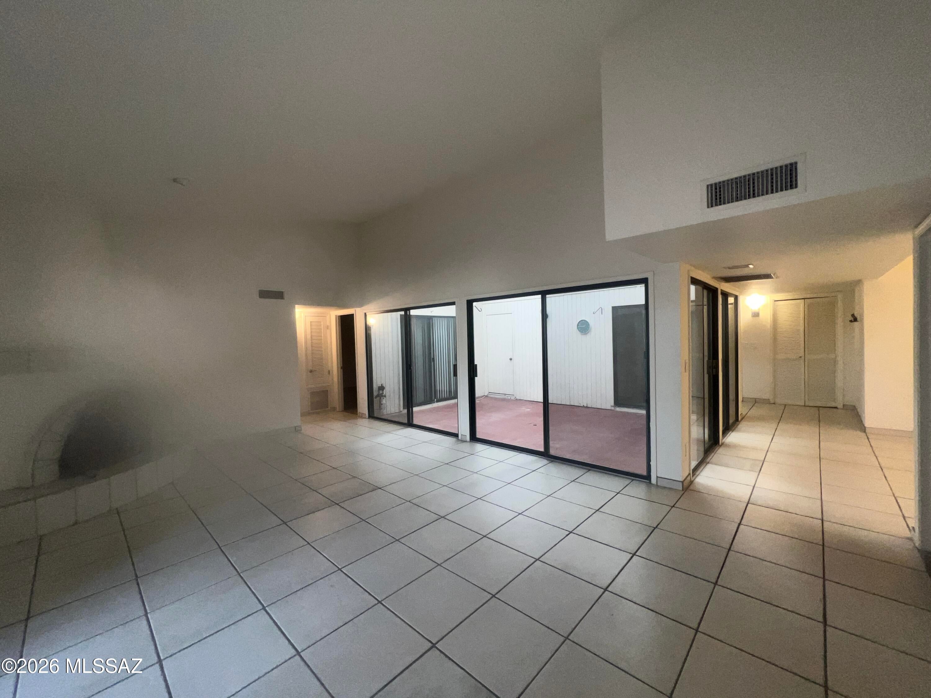 Pennbrooke Townhomes (1-14) - Residential Lease