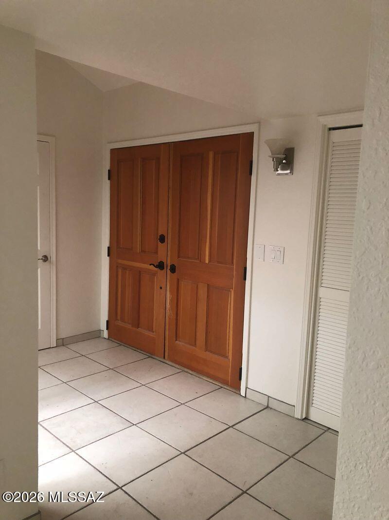 Pennbrooke Townhomes (1-14) - Residential Lease