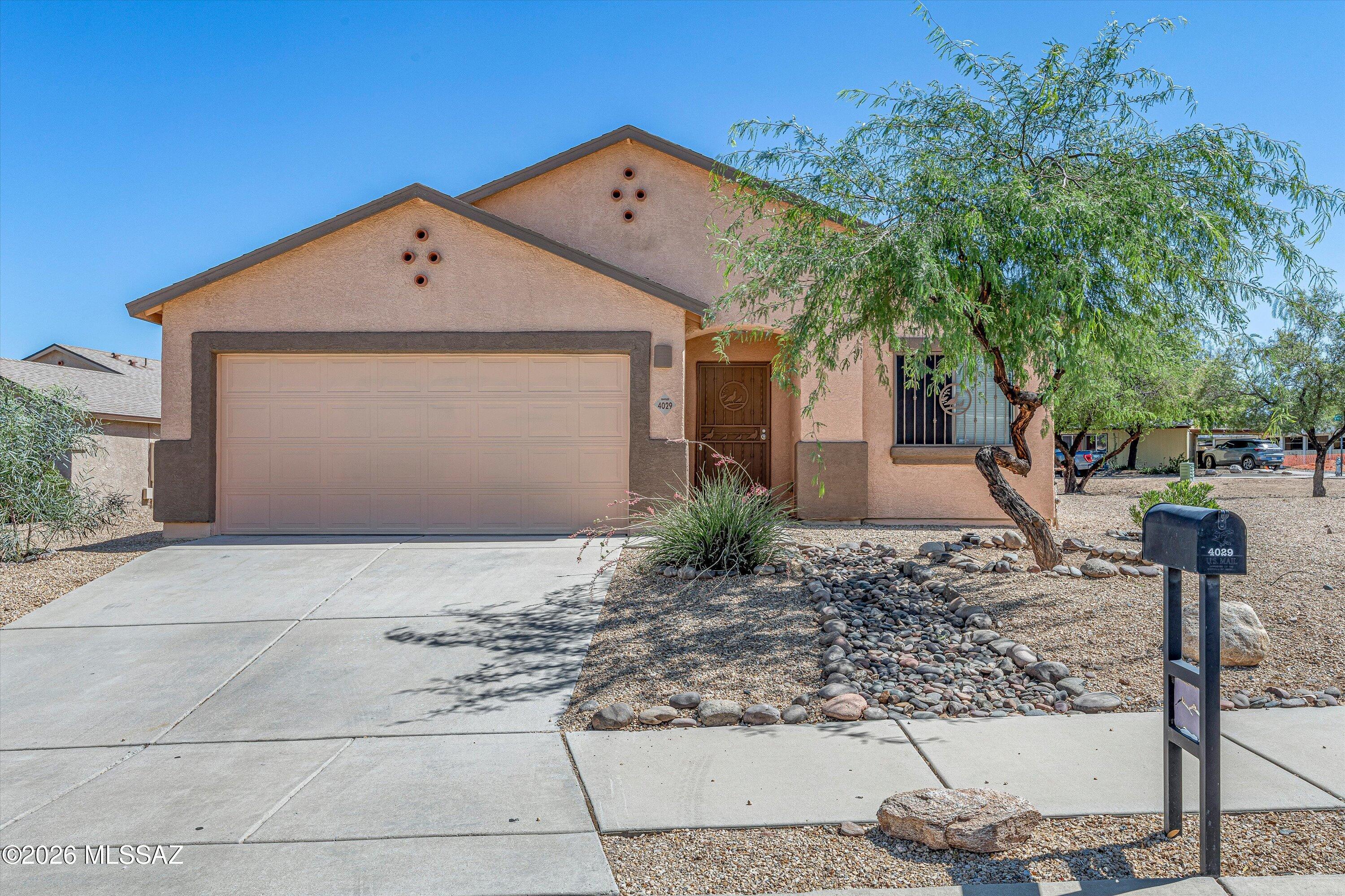 Desert Point Estates (1-76) - Residential