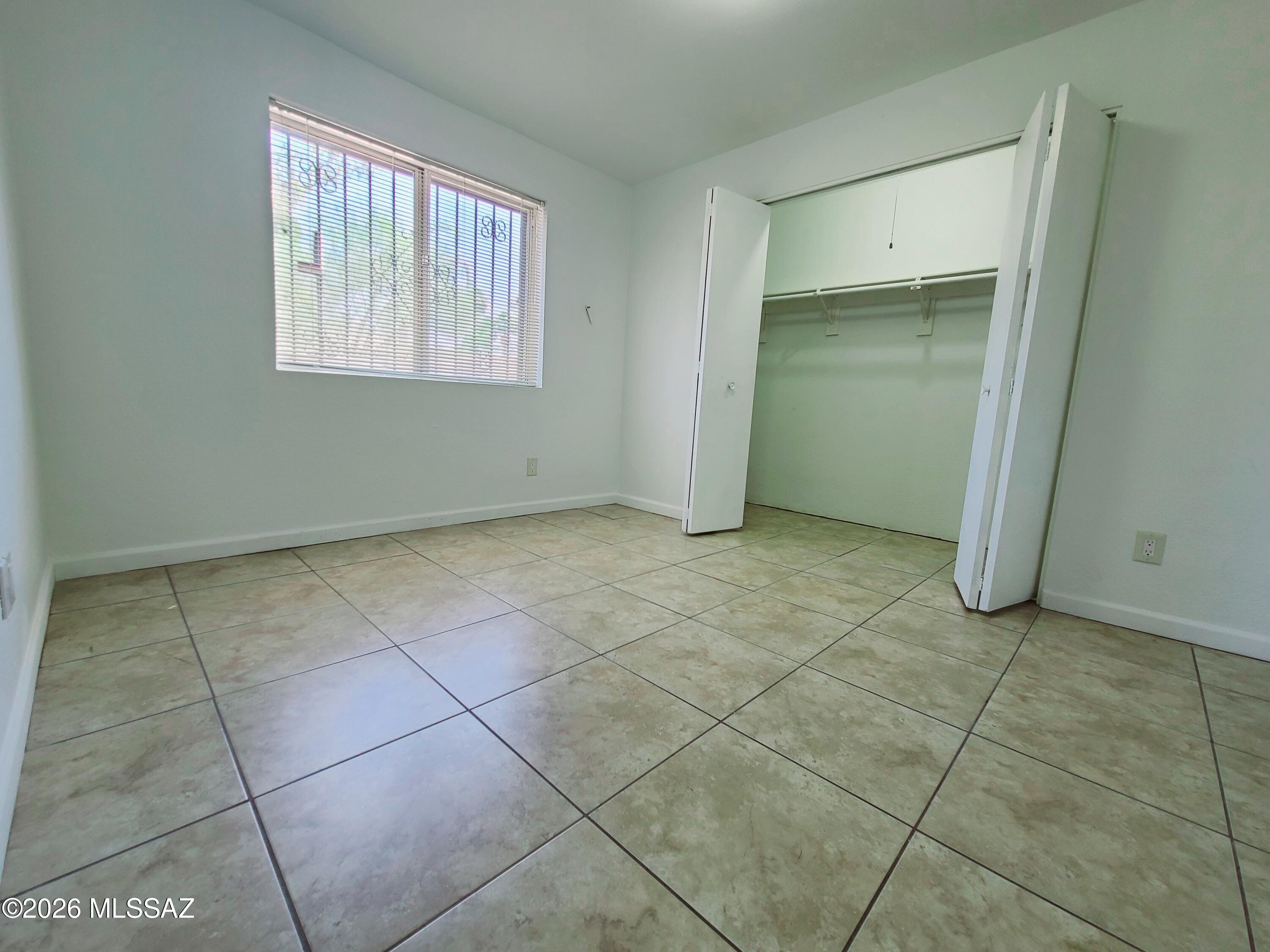 Spanish Meadows Twnhss (1-105) - Residential