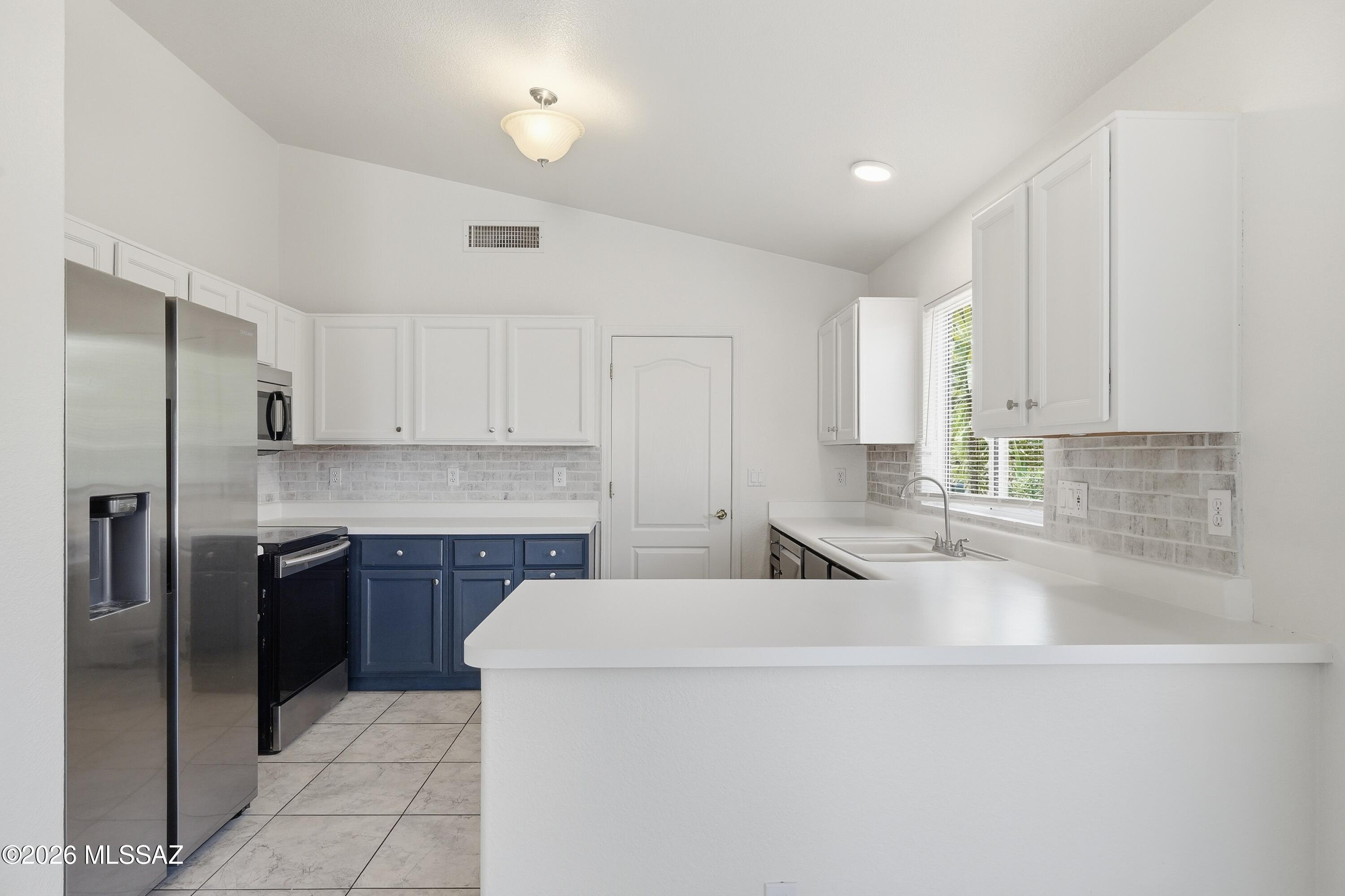 Discovery At The Bluffs II - Residential