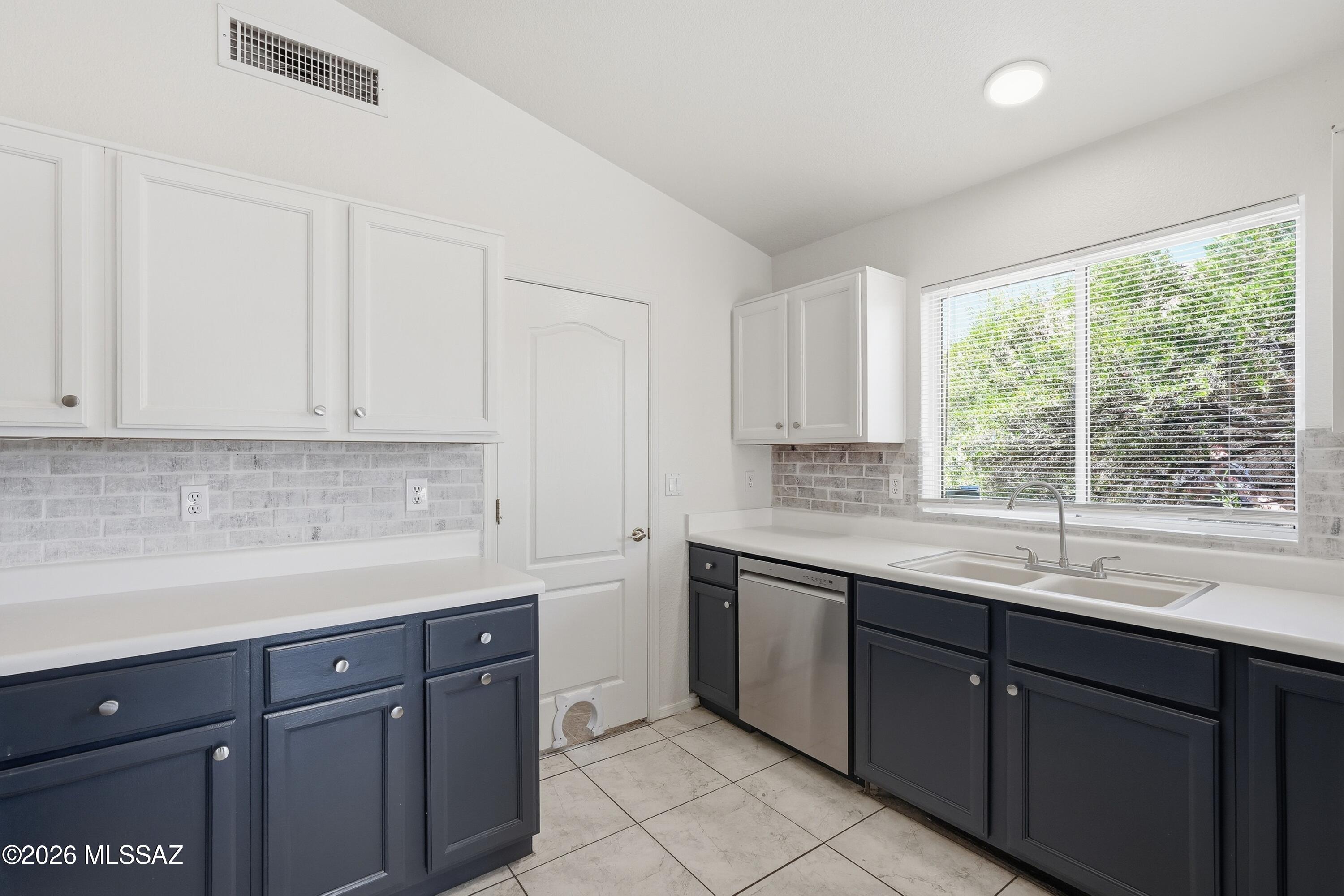 Discovery At The Bluffs II - Residential