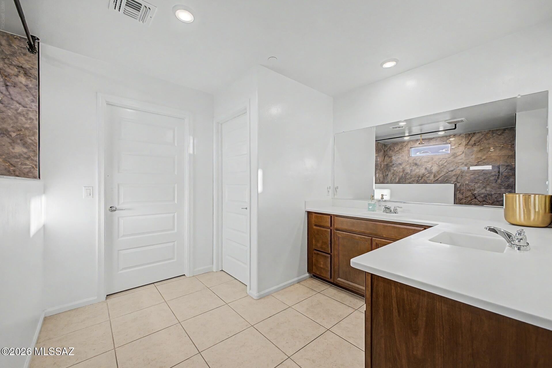 Santa Rita Ranch III SQ20141350560 - Residential