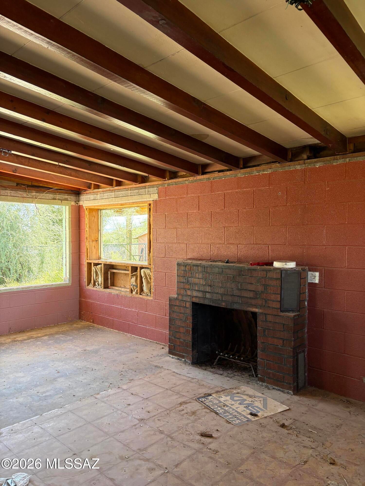 Unsubdivided - Residential