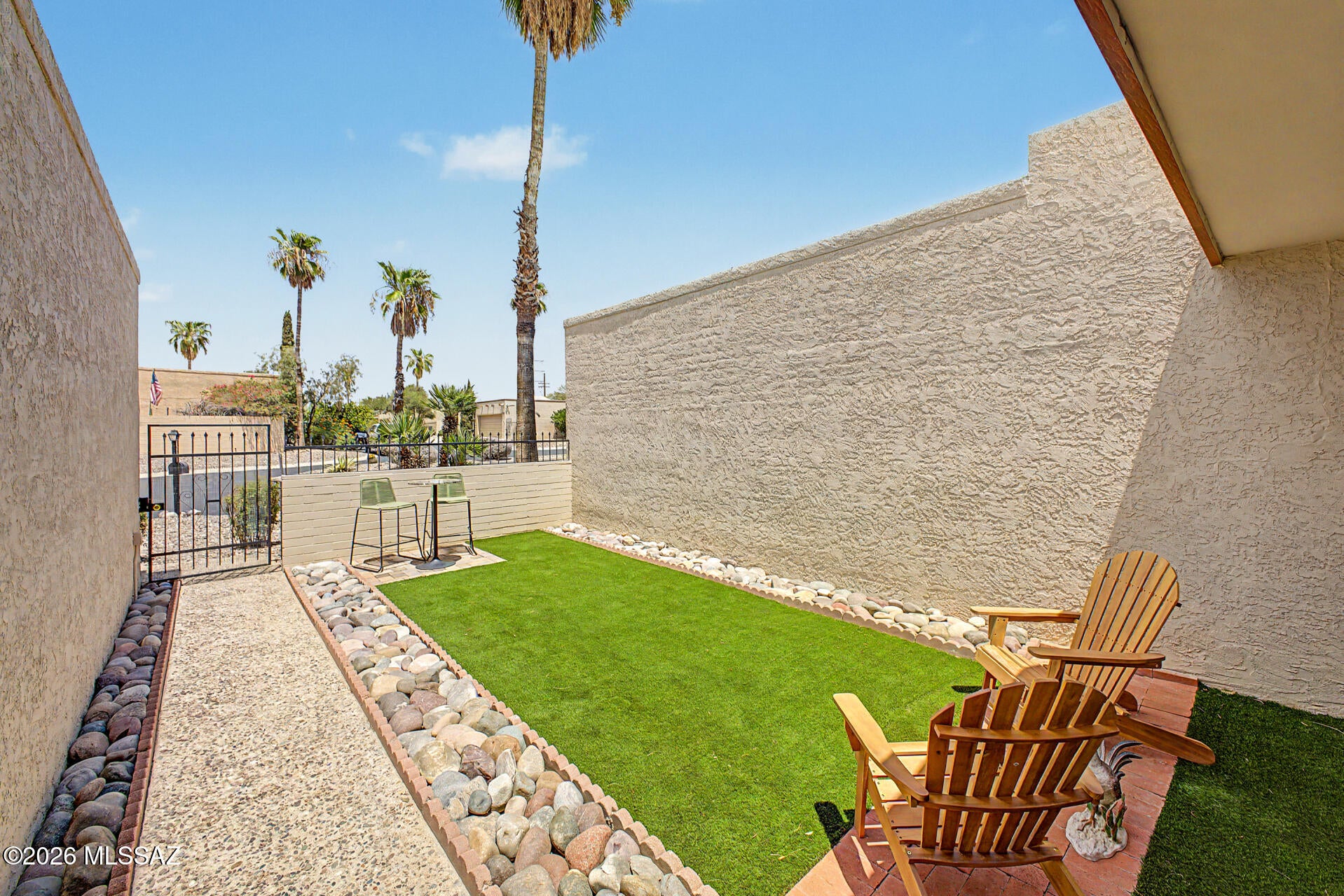 Las Quintas Townhouses(1-57) - Residential