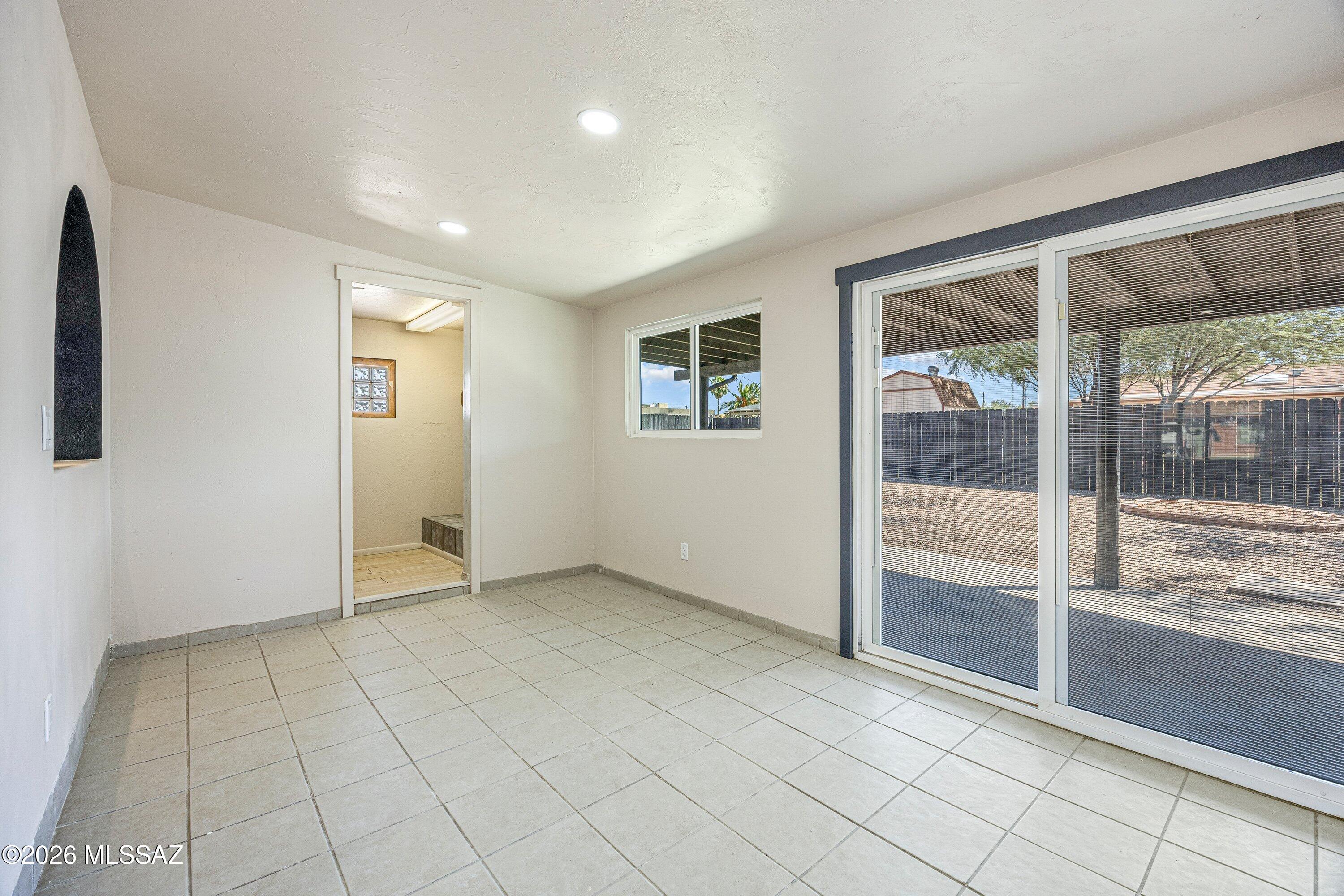 Maryvale Manor - Residential