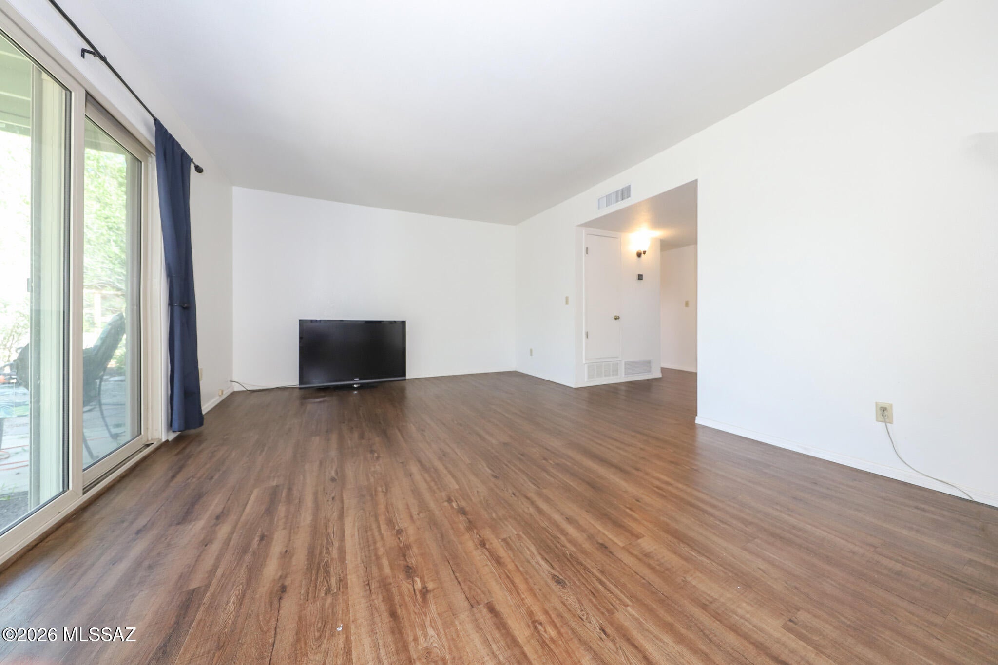 Twenty-Nine Palms (1-70) - Residential Lease