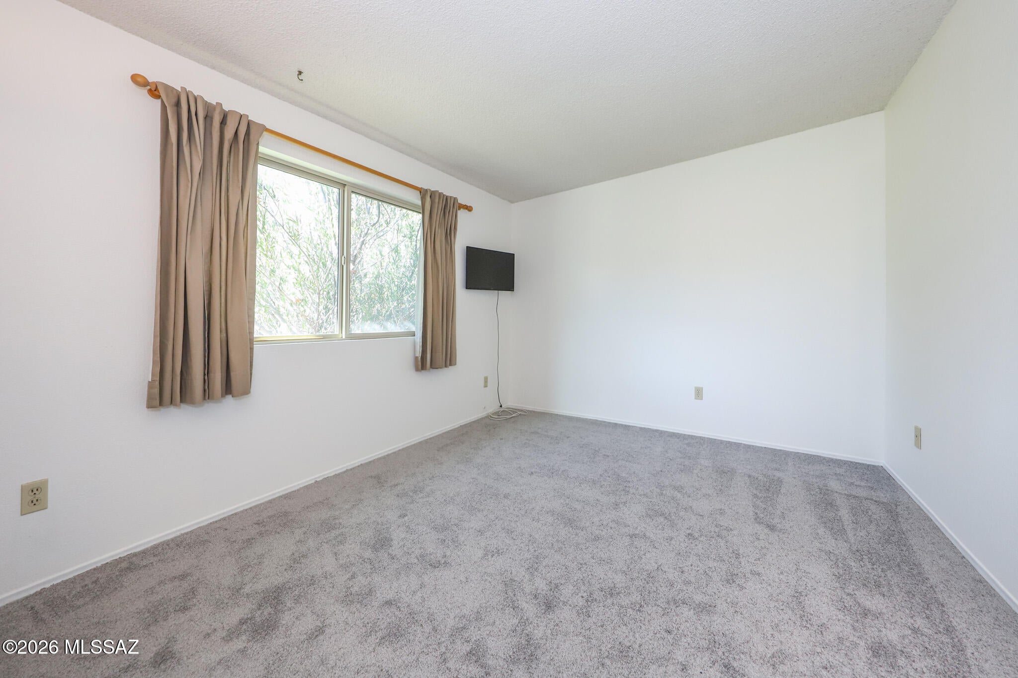 Twenty-Nine Palms (1-70) - Residential Lease