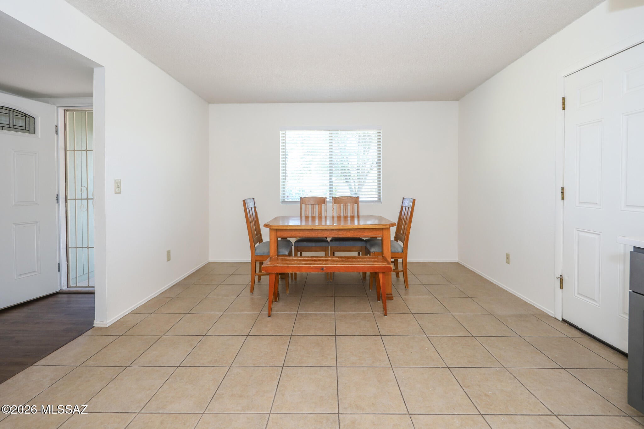 Twenty-Nine Palms (1-70) - Residential Lease