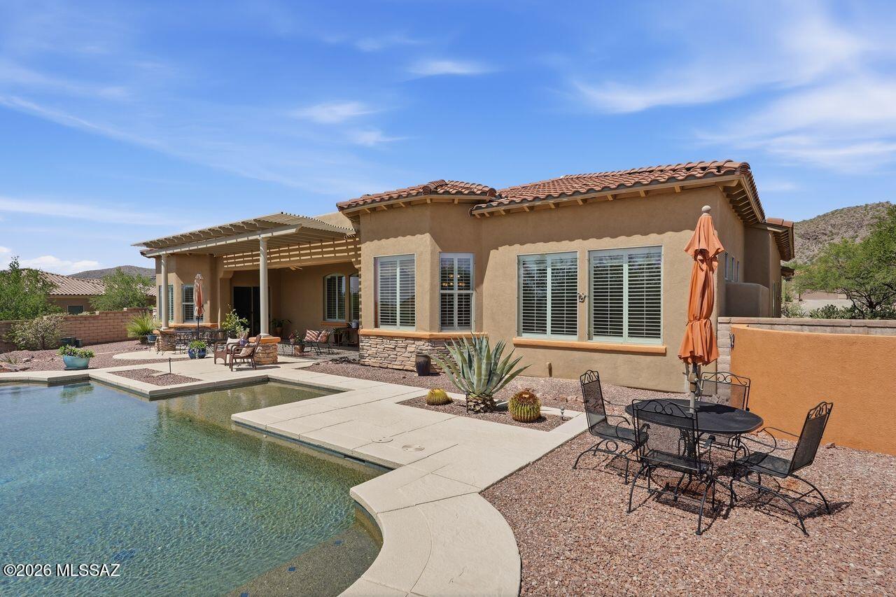 Dos Lagos at Dove Mountain (1-91) - Residential