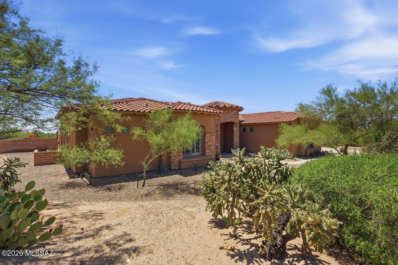 Dos Lagos at Dove Mountain (1-91) - Residential