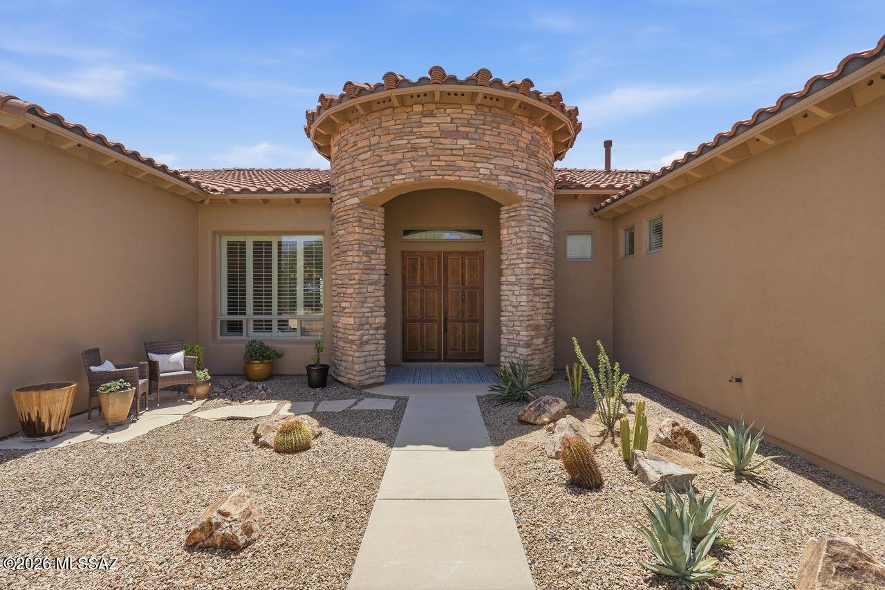 Dos Lagos at Dove Mountain (1-91) - Residential