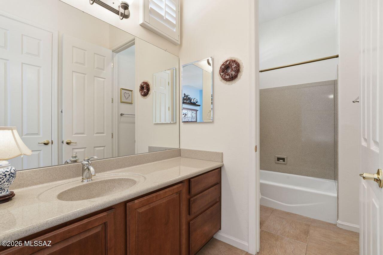 Dos Lagos at Dove Mountain (1-91) - Residential
