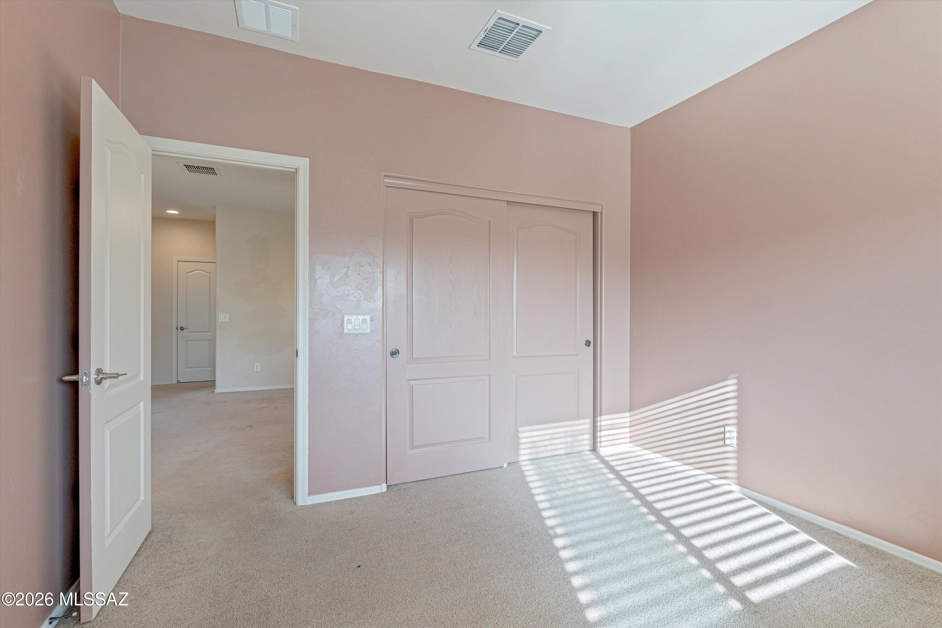 Encanto Del Lago (1-82) - Residential