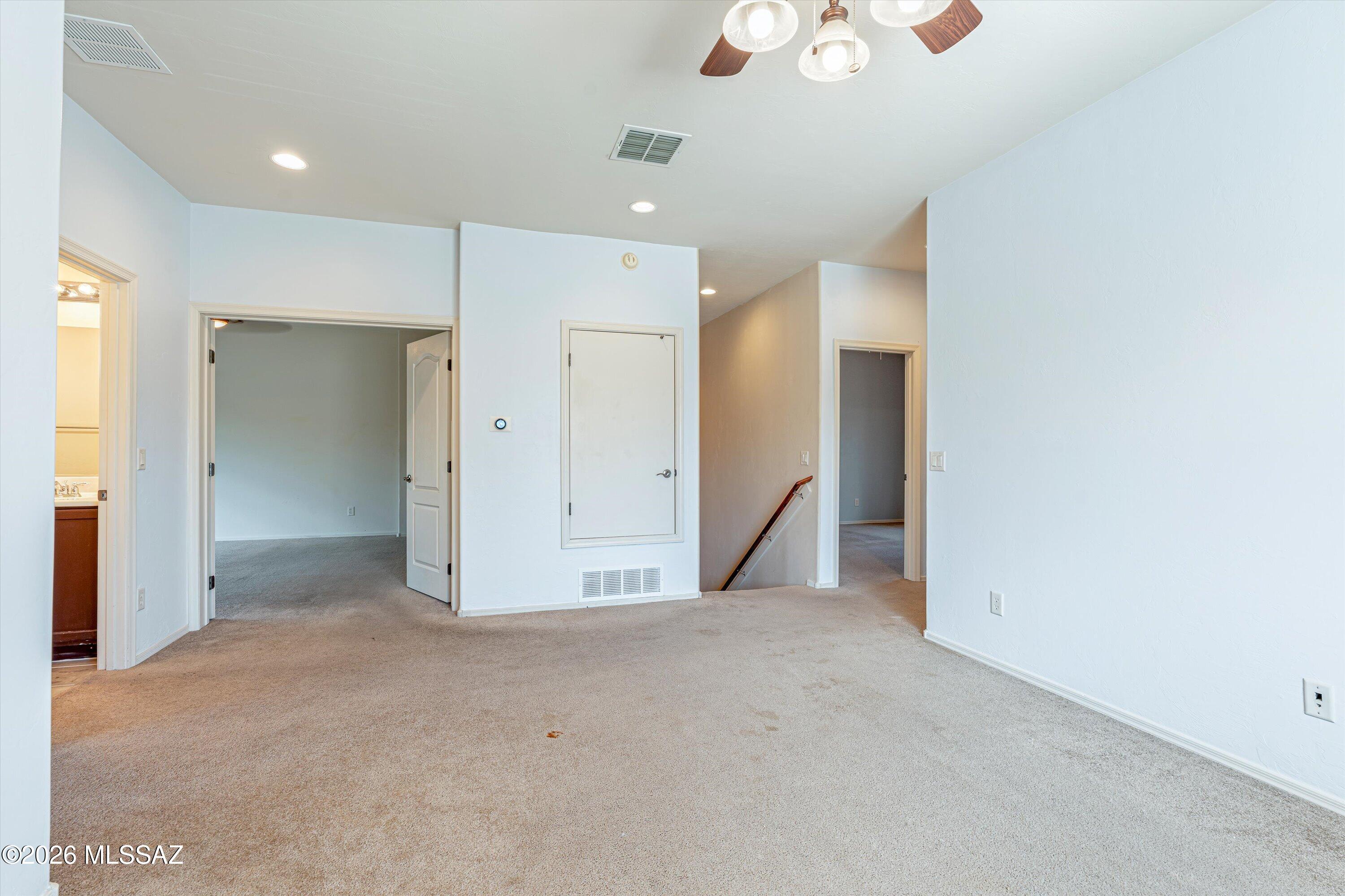 Encanto Del Lago (1-82) - Residential