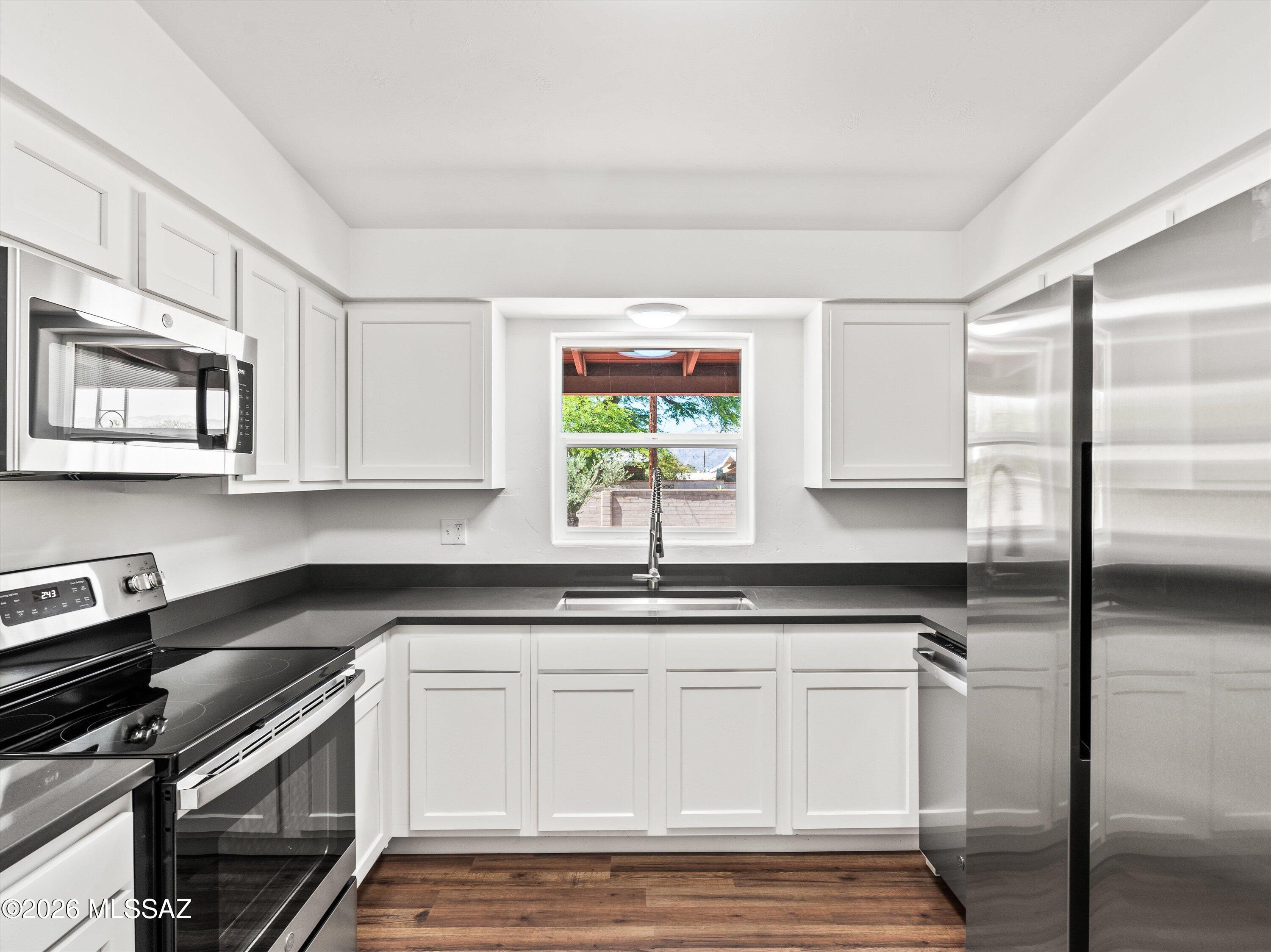 Clara Vista - Residential Lease