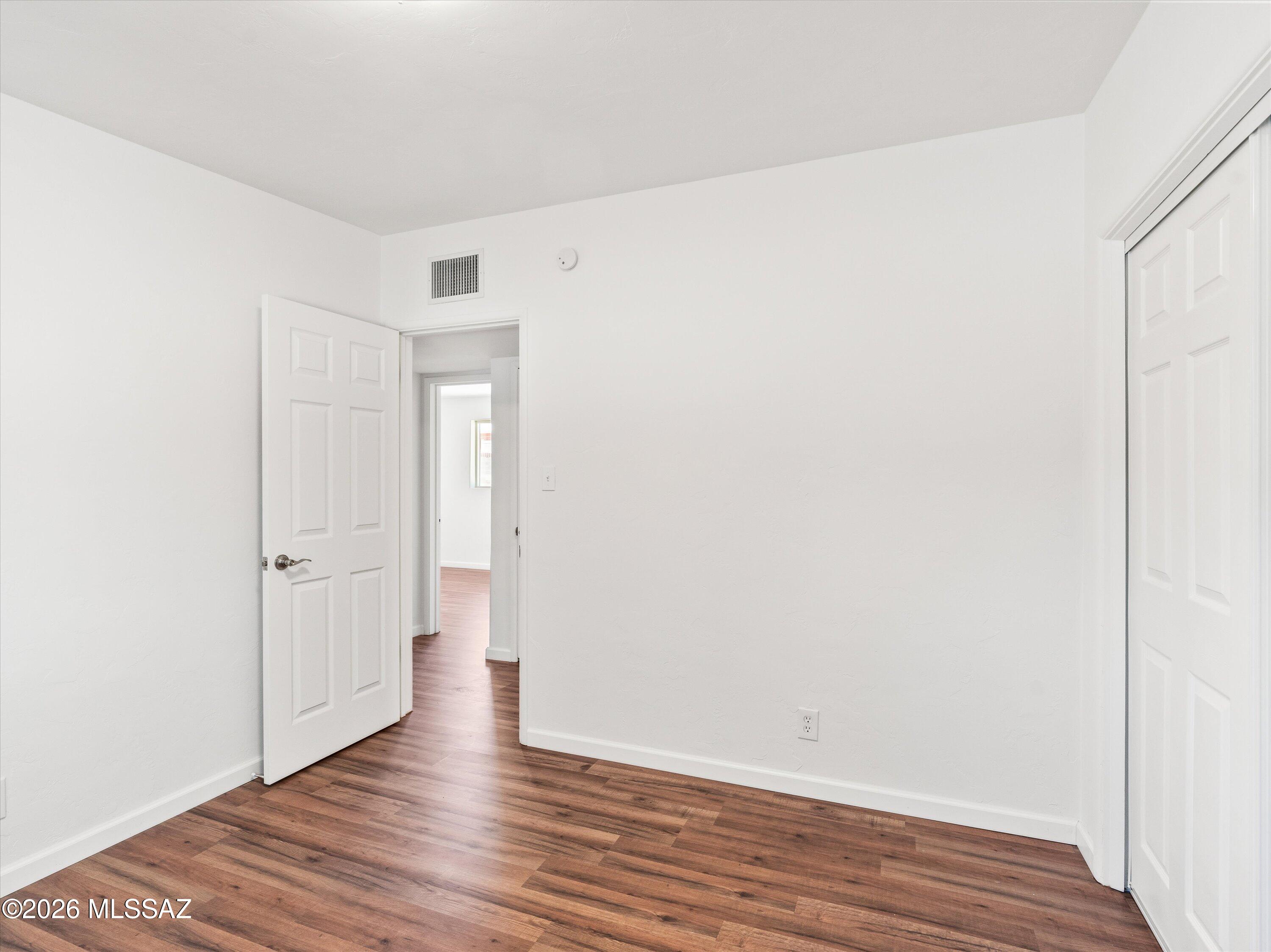 Clara Vista - Residential Lease