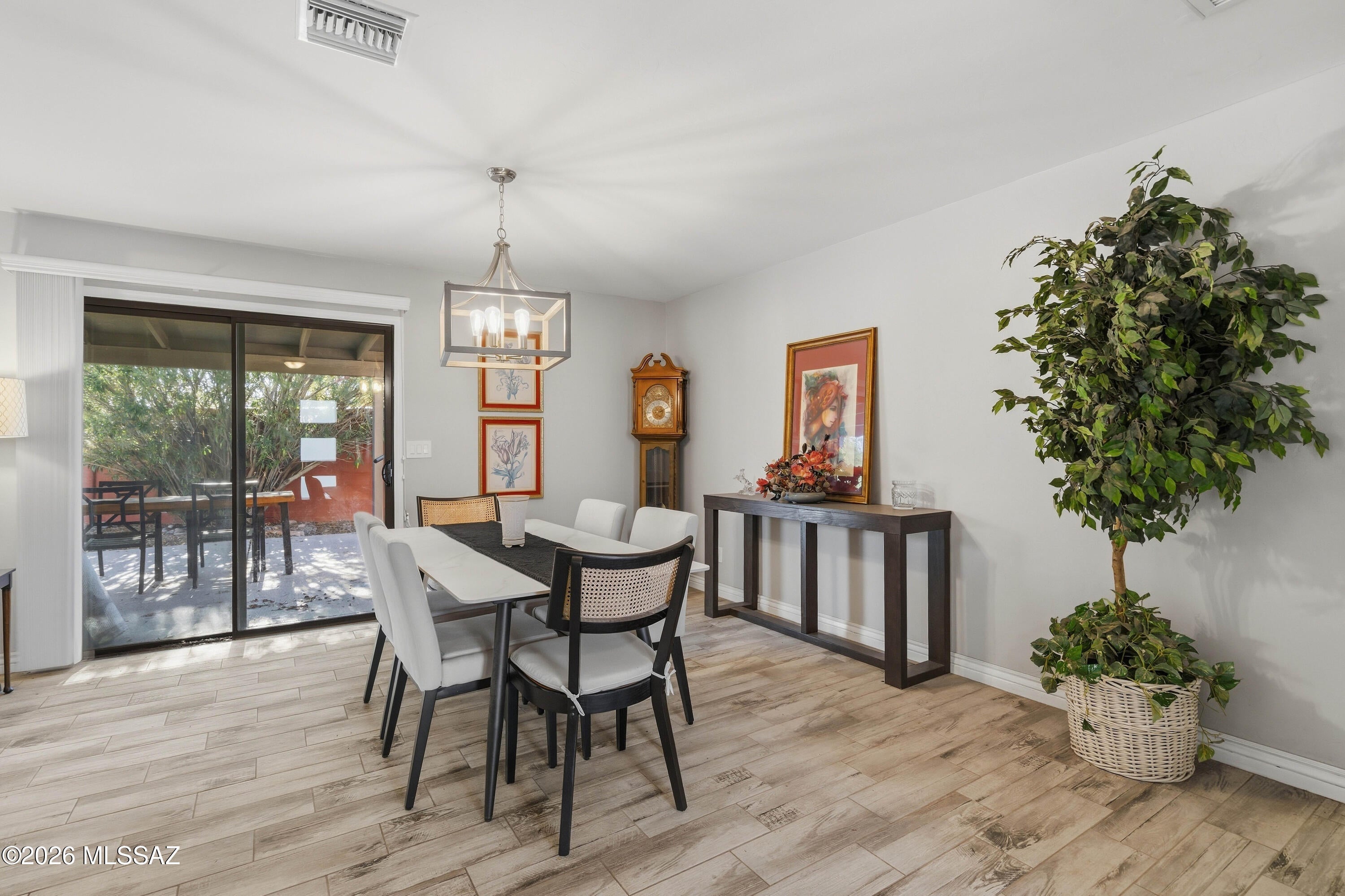 Casa Loma Estates - Residential