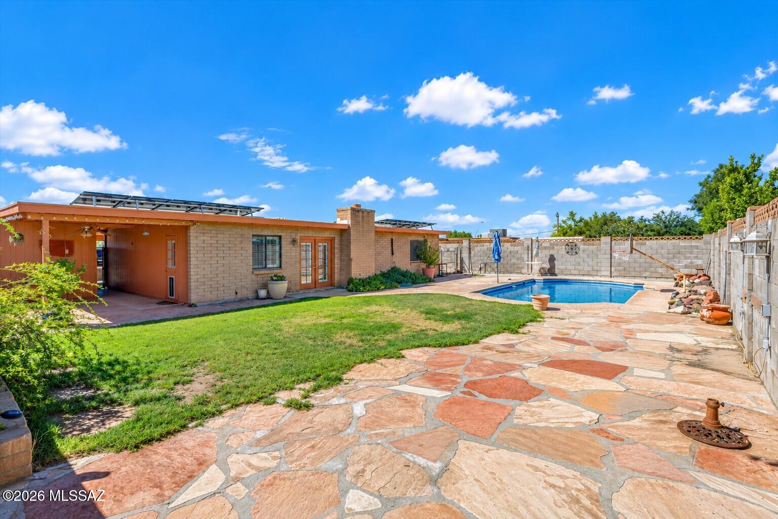 Desert Shadows (312-511) - Residential