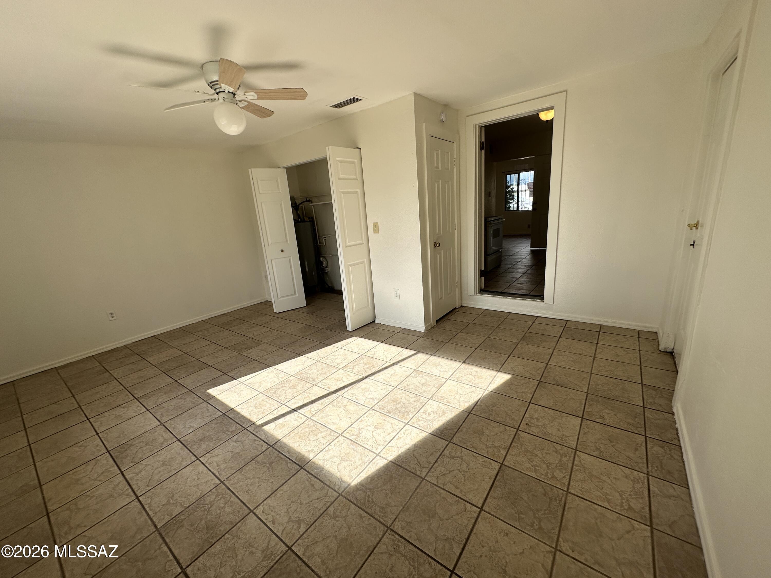 Miracle Mile Manor - Residential Income