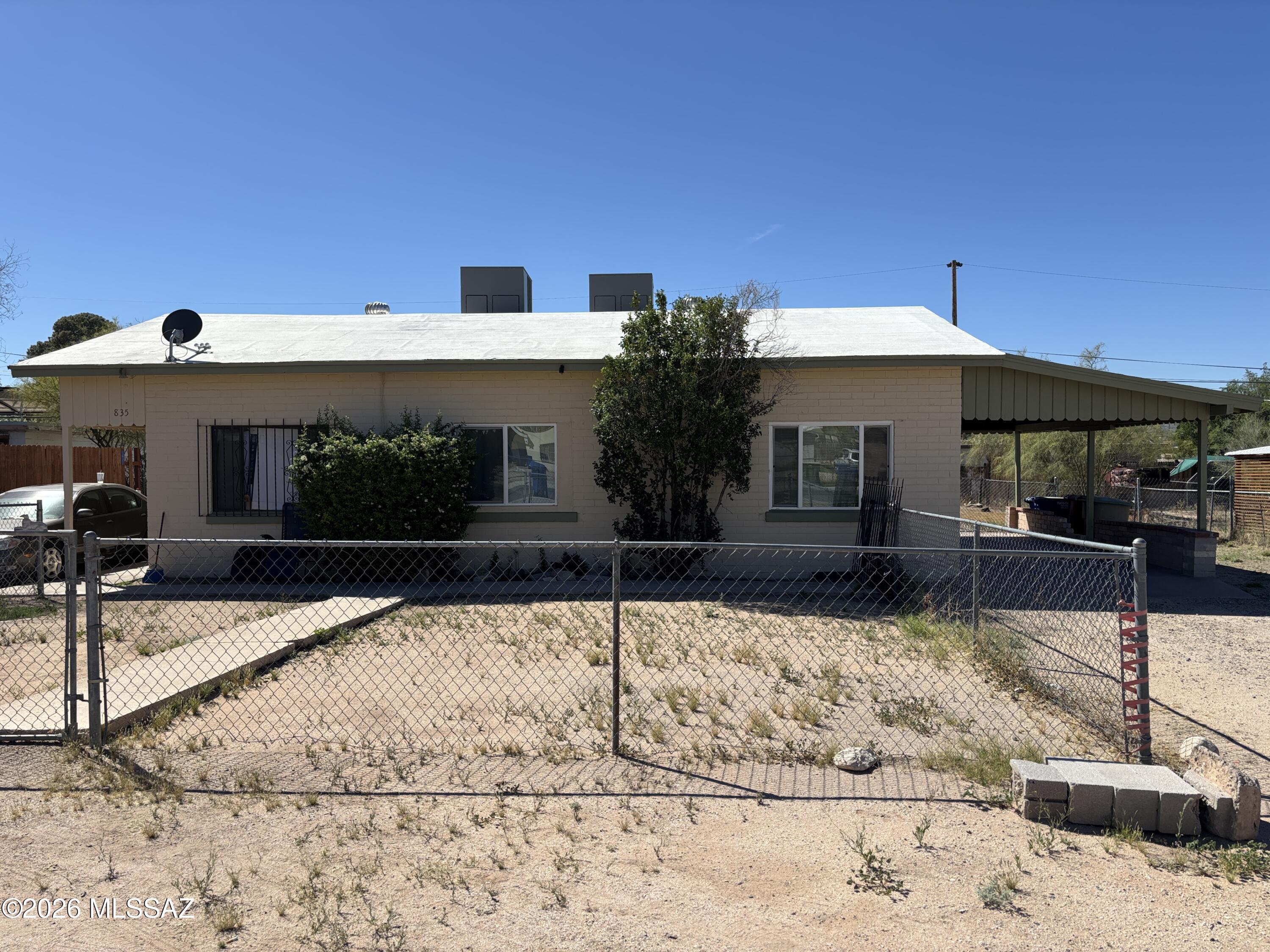 Well maintained duplex now available. Wonderful income opportunity or live in one unit and rent the other. Unit 835 is a 2 bed/1 bath and has W/D hookups inside while unit 837 is a 1 bed/1 bath has washer h/u outside and has a carport. Each unit has AC and it's own fenced yard. Close to Jacinto Park, Donna Liggins Recreation Center, Woods Memorial Library & schools. Easy access to bus lines and  I-10. Tenants pays electric. Gas & water/trash/sewer paid by owner. Unit 835 is occupied. Please do not disturb tenant. 837 is vacant and can be shown.