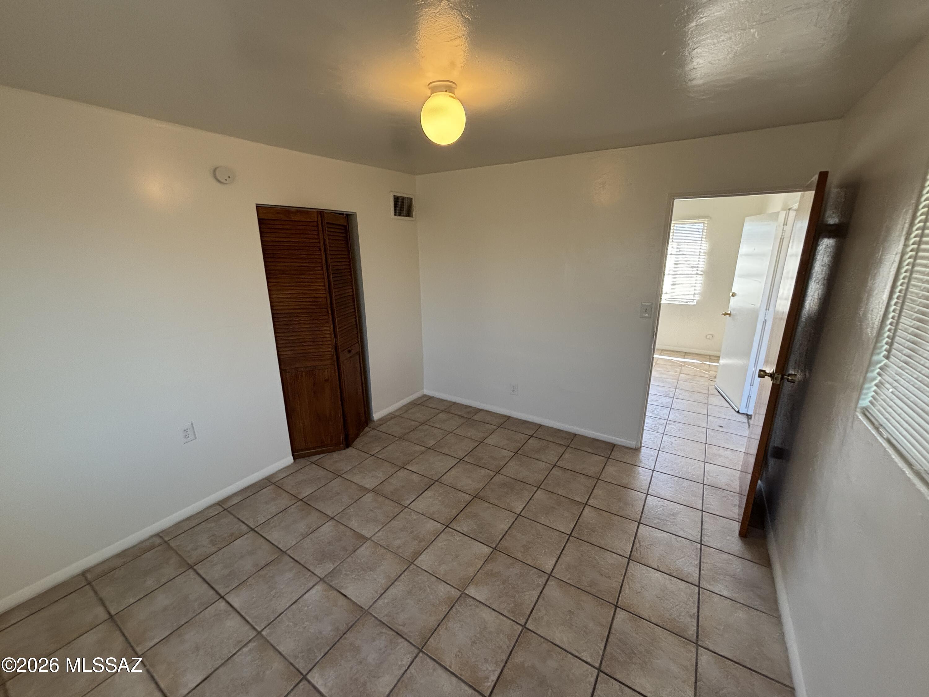 Miracle Mile Manor - Residential Income