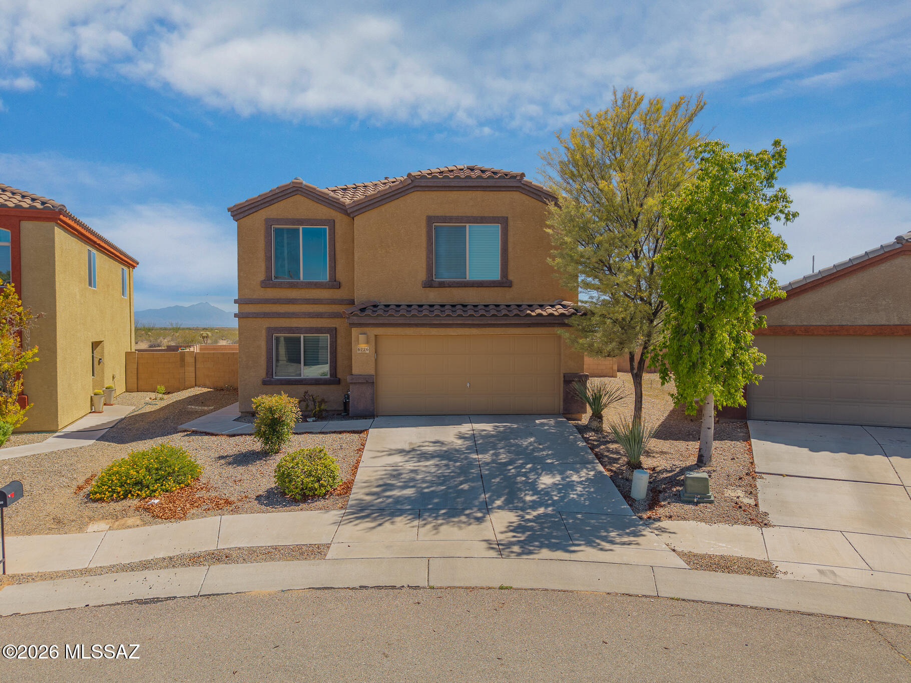 Interstate 10 and Kolb Road - Residential