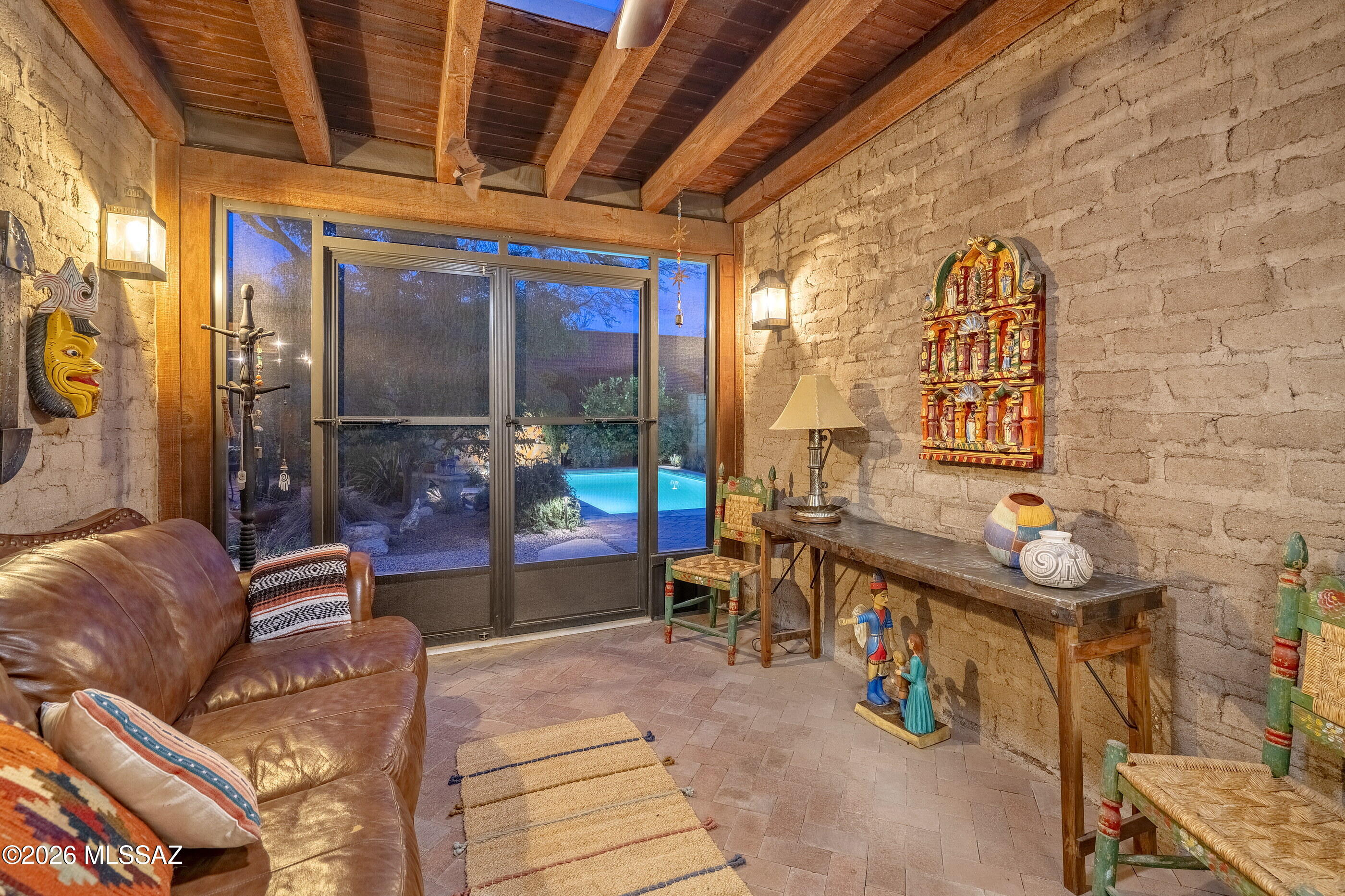 Fort Lowell Place (1-12) - Residential