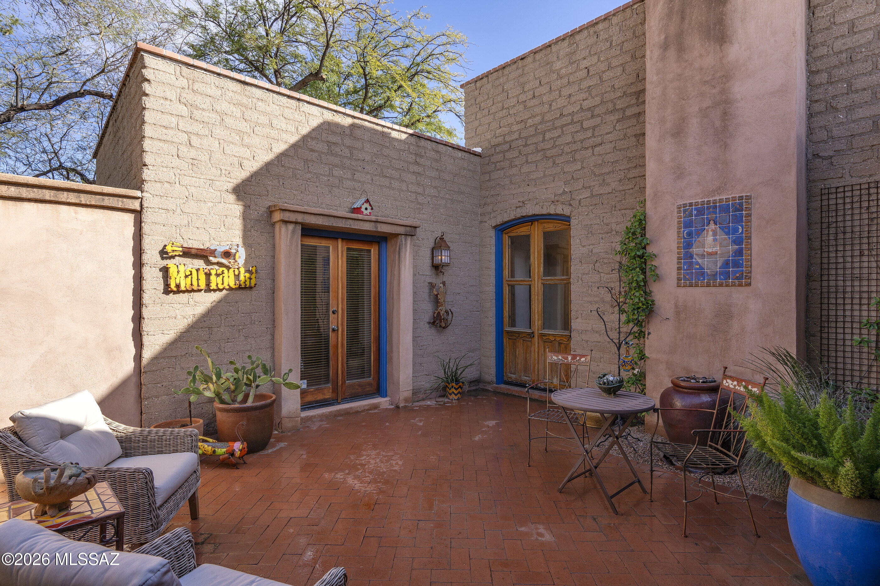 Fort Lowell Place (1-12) - Residential