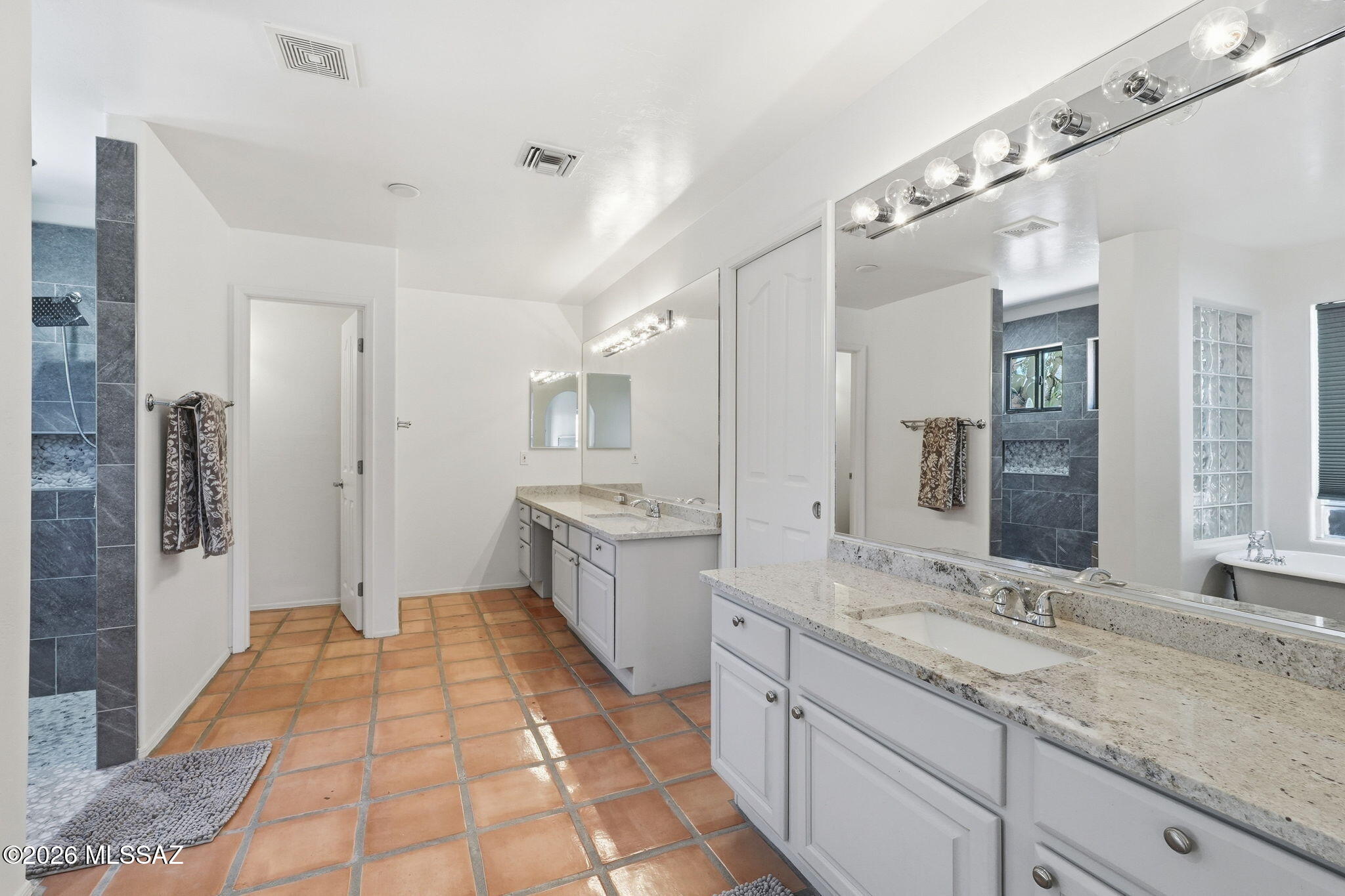 Desert Vista (1-205) - Residential