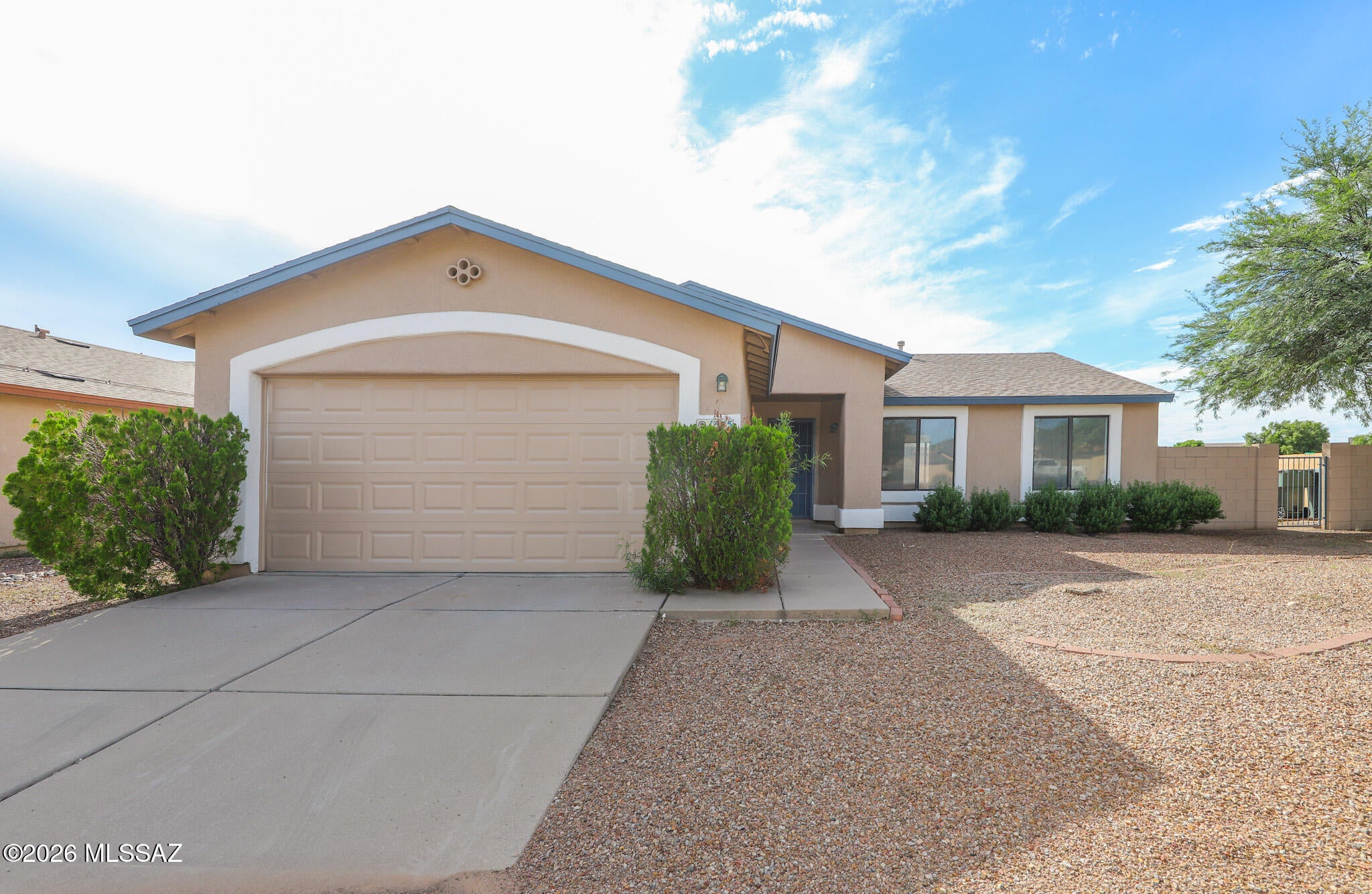 Welcome to this charming single story Midvale Park home featuring 3 bedrooms, 2 bathrooms, and 1,547 square feet of easy living, low maintenance tile throughout. Situated on an expansive corner lot, the property offers a bright and open kitchen alongside a spacious private backyard complete with an attached 2 car garage.