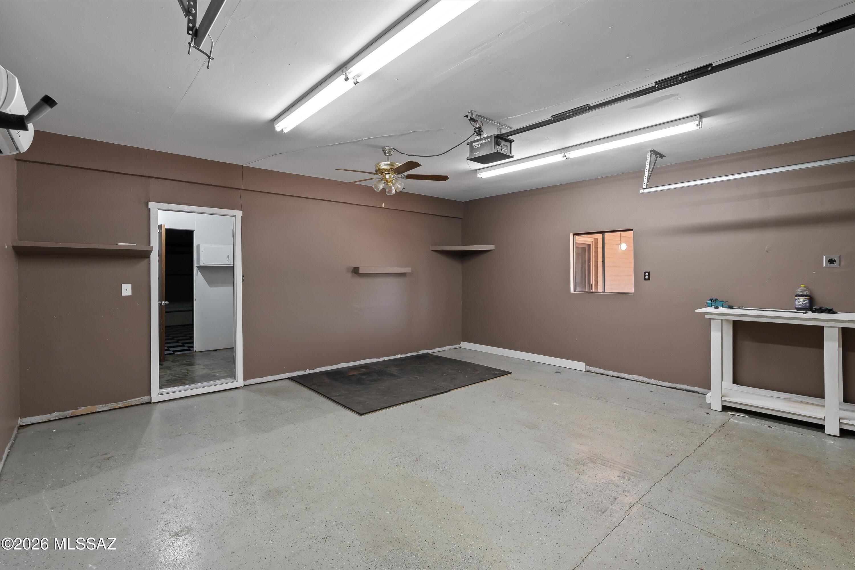 Silver Shadows Estates - Residential Lease
