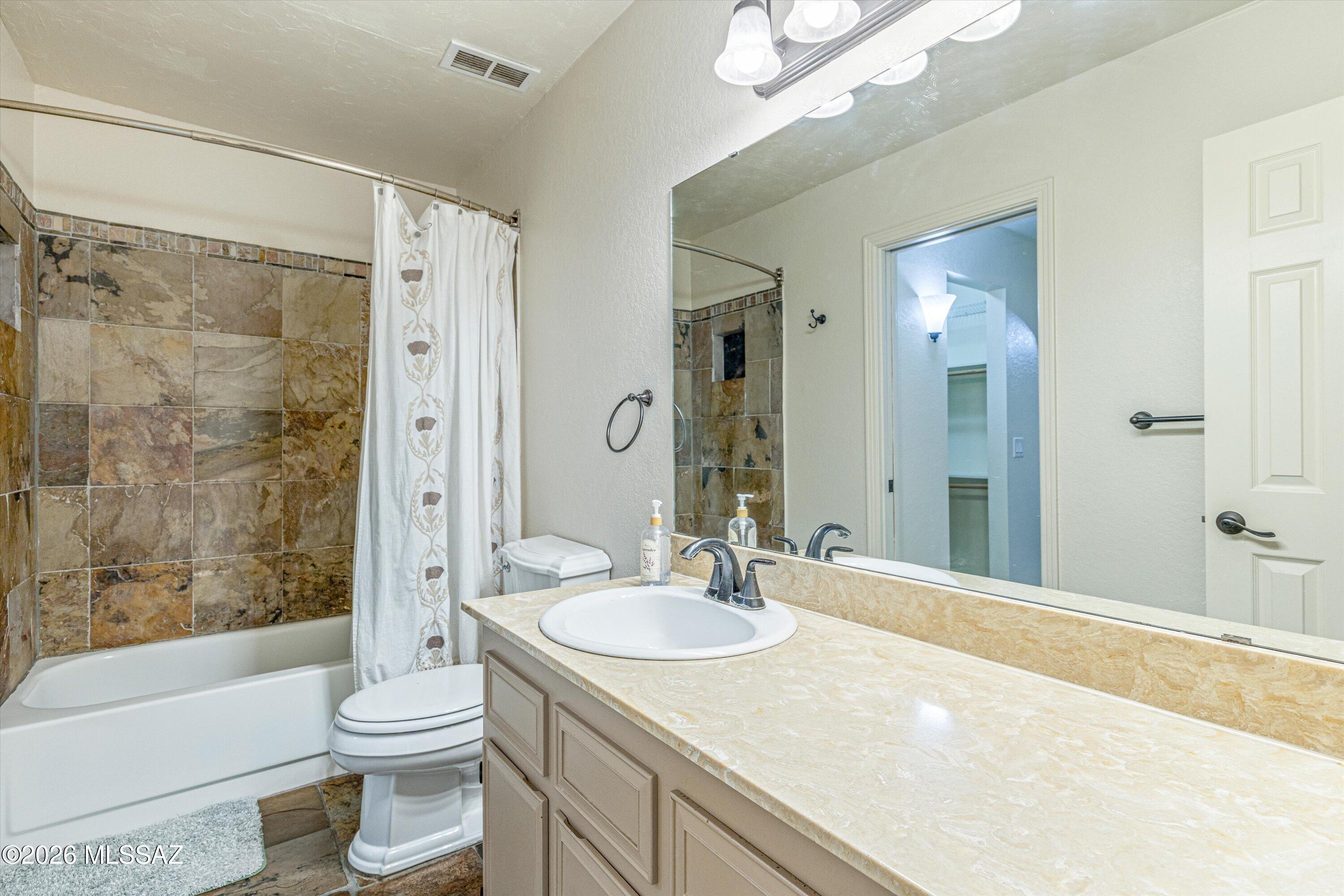Las Casas Bellas Condo (1-44) - Residential