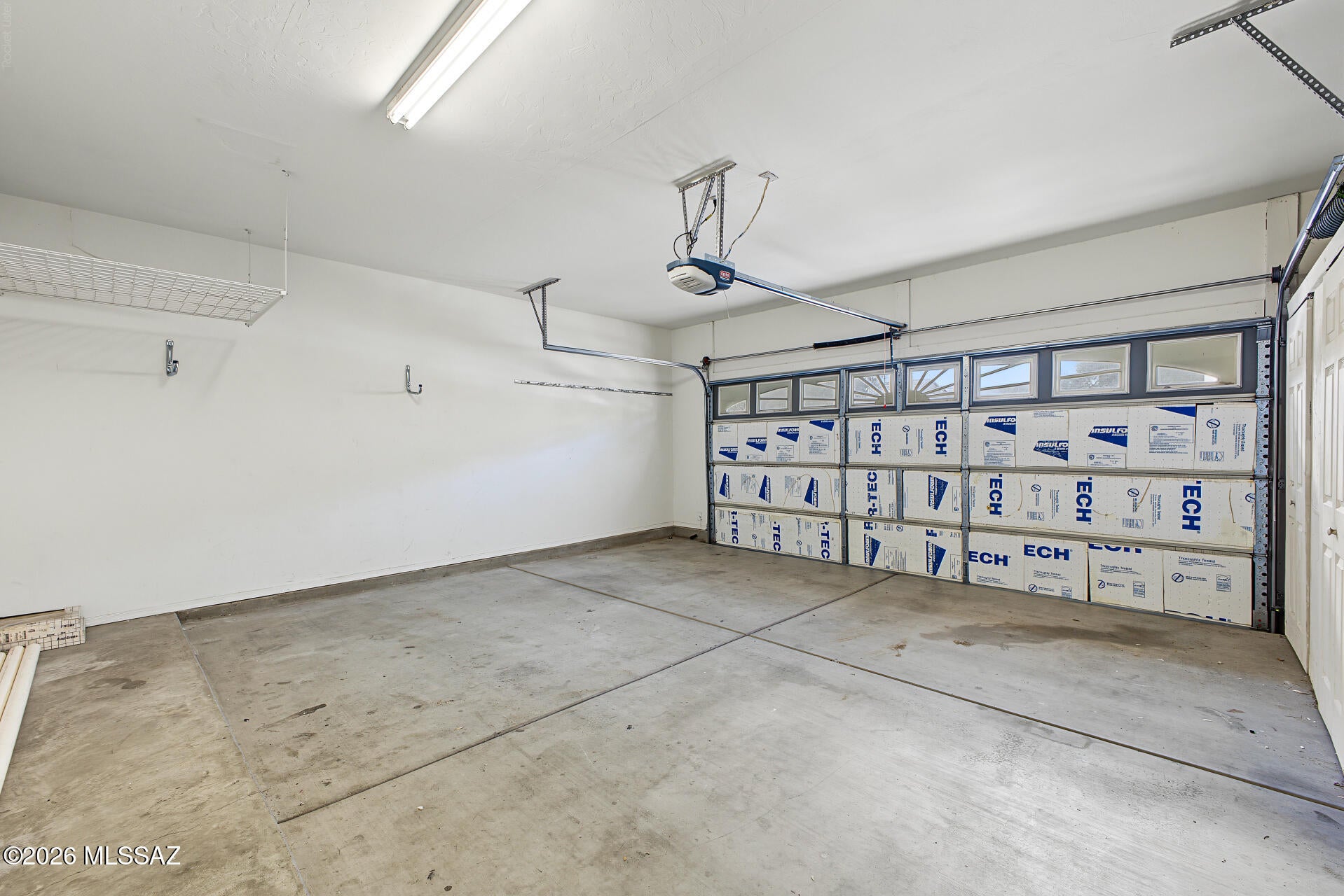 Lago Sereno (1-99) - Residential
