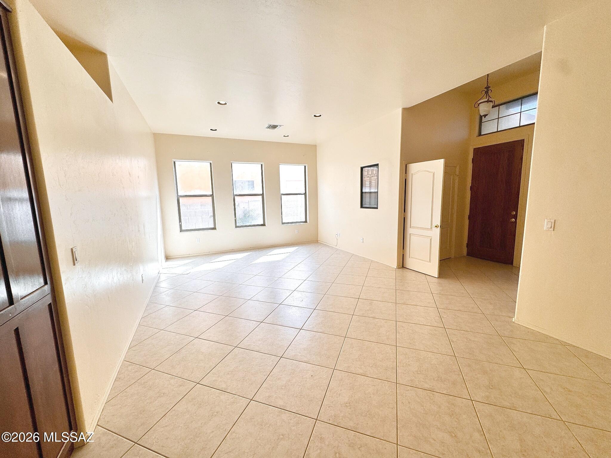 Palomino Trail (1-26) - Residential