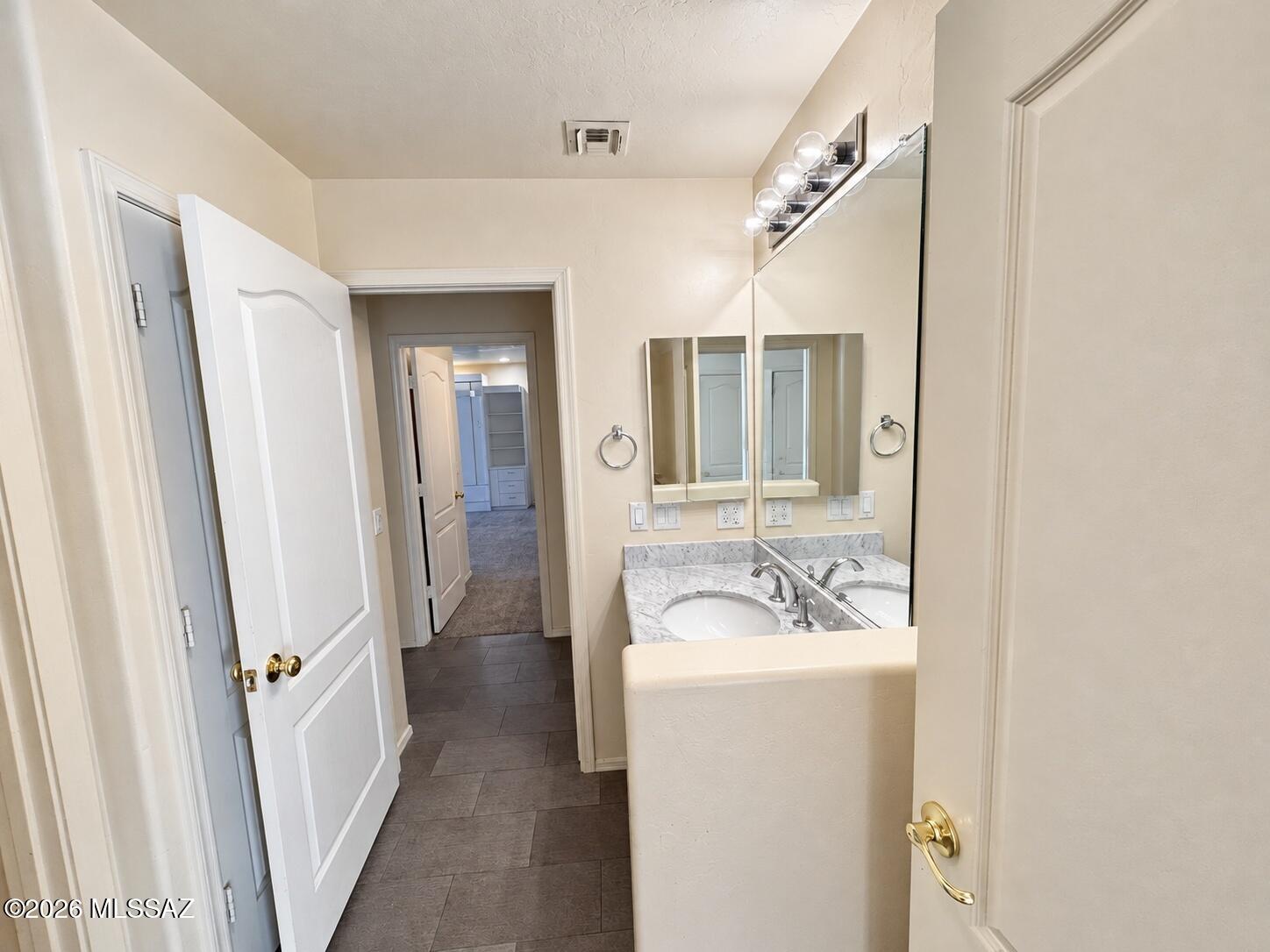 Palomino Trail (1-26) - Residential