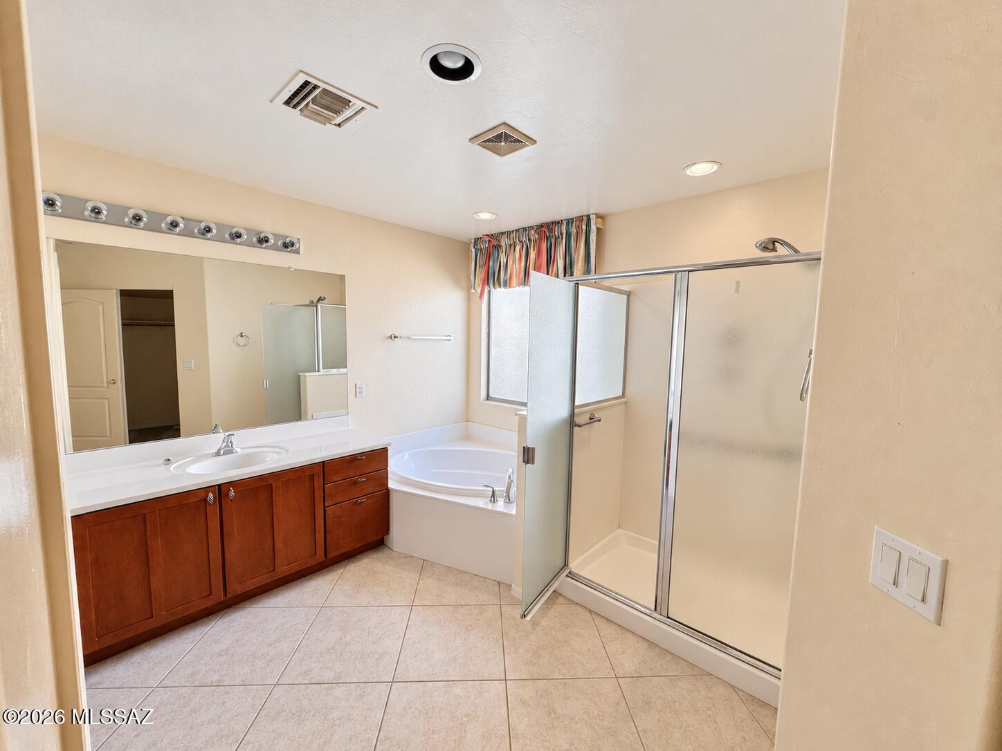 Palomino Trail (1-26) - Residential