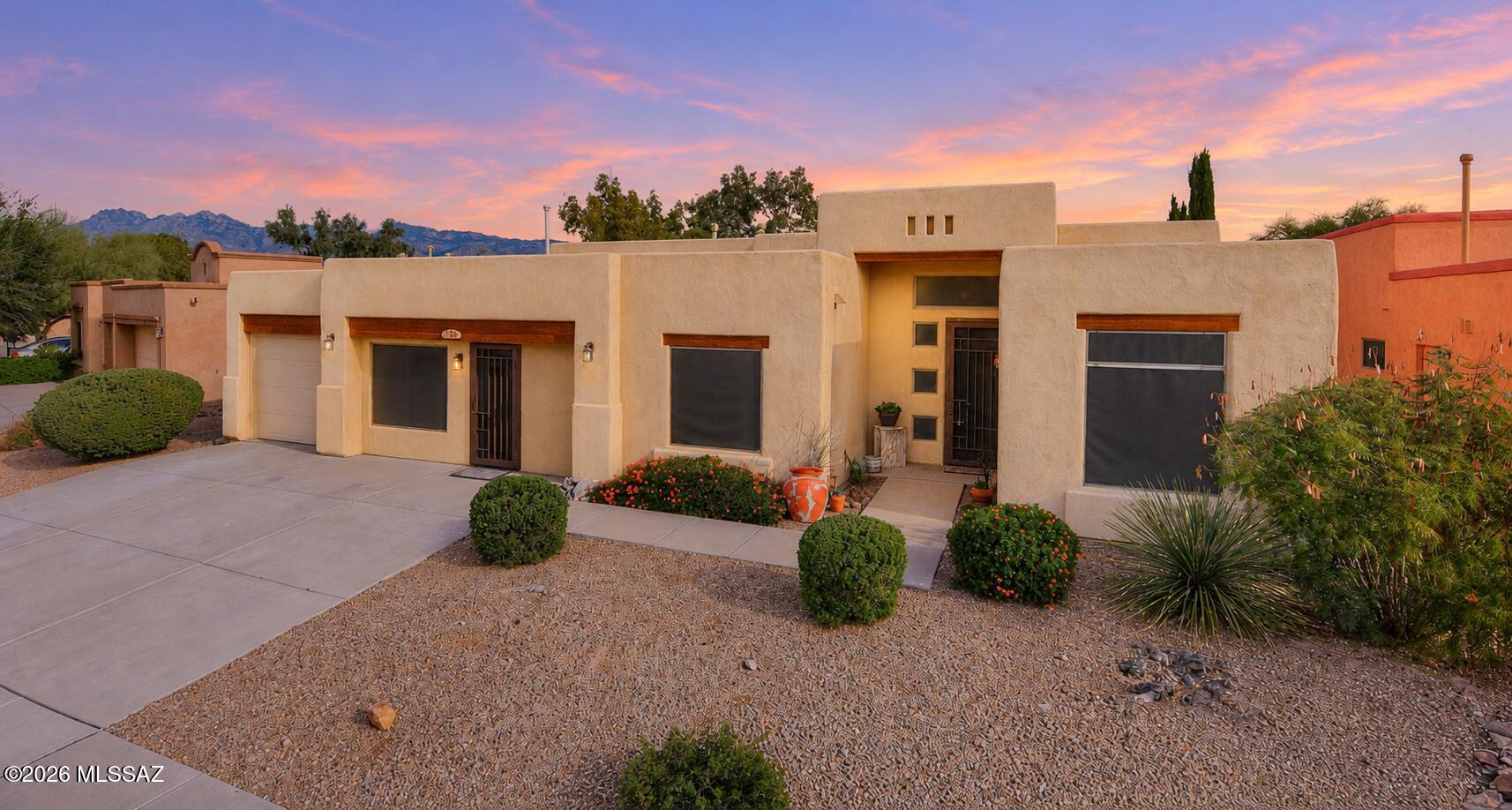 Palomino Trail (1-26) - Residential