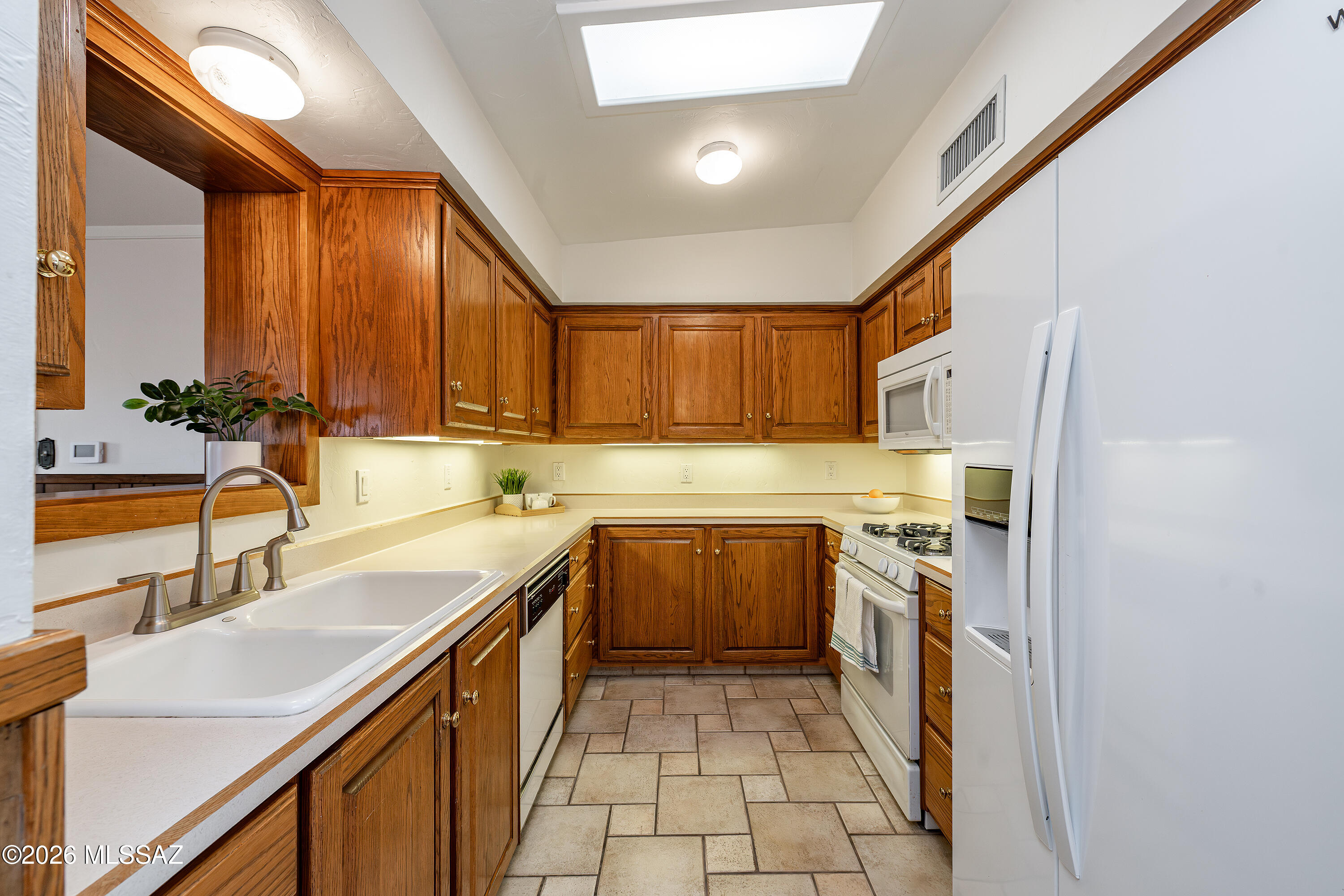 Yale Estates BLKS 6-11 - Residential