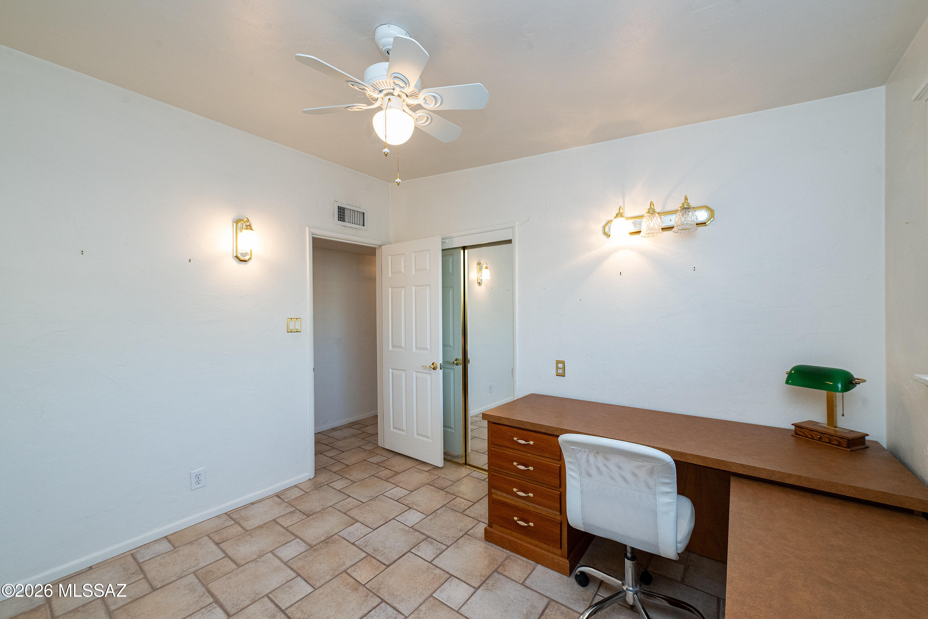 Yale Estates BLKS 6-11 - Residential