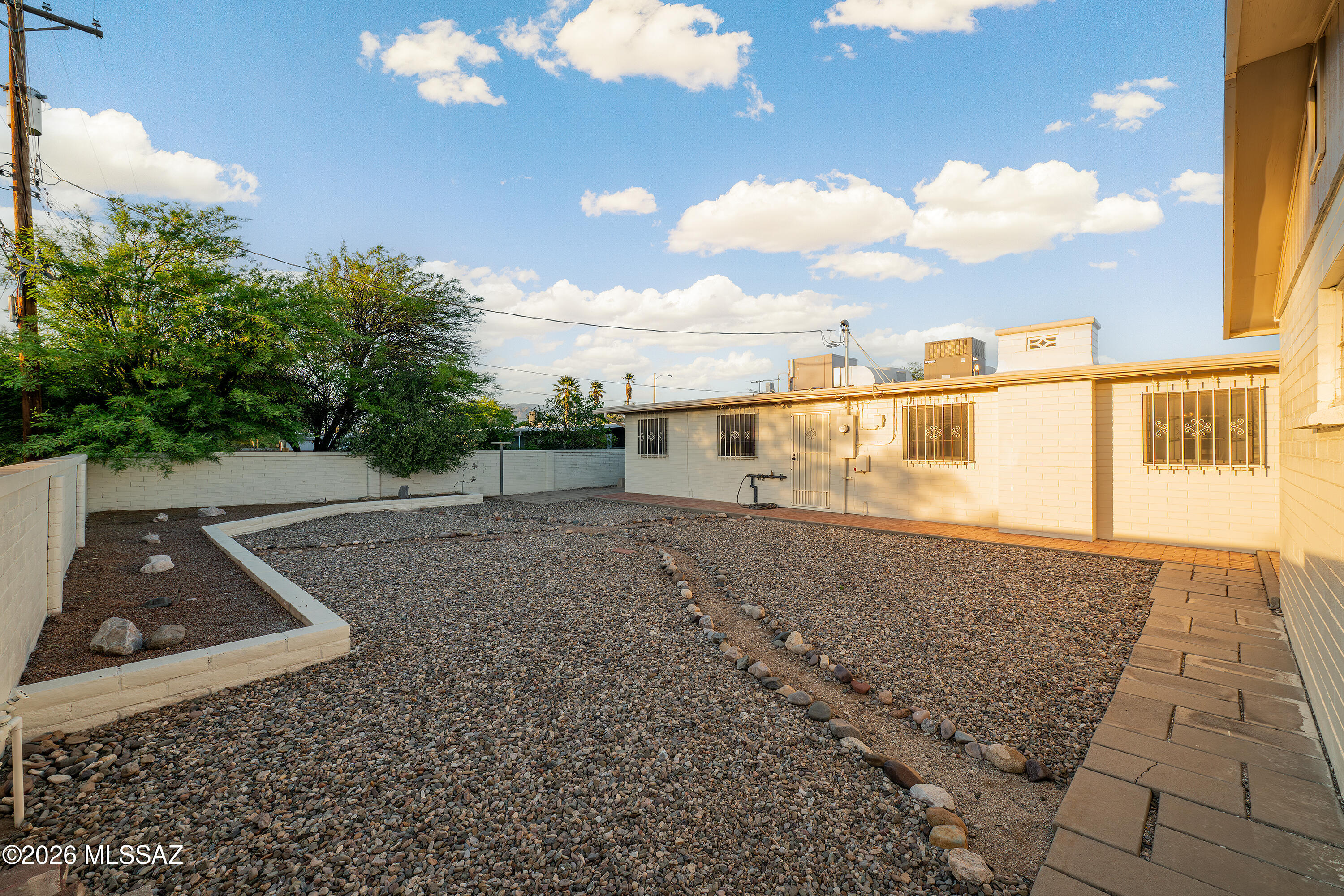 Yale Estates BLKS 6-11 - Residential