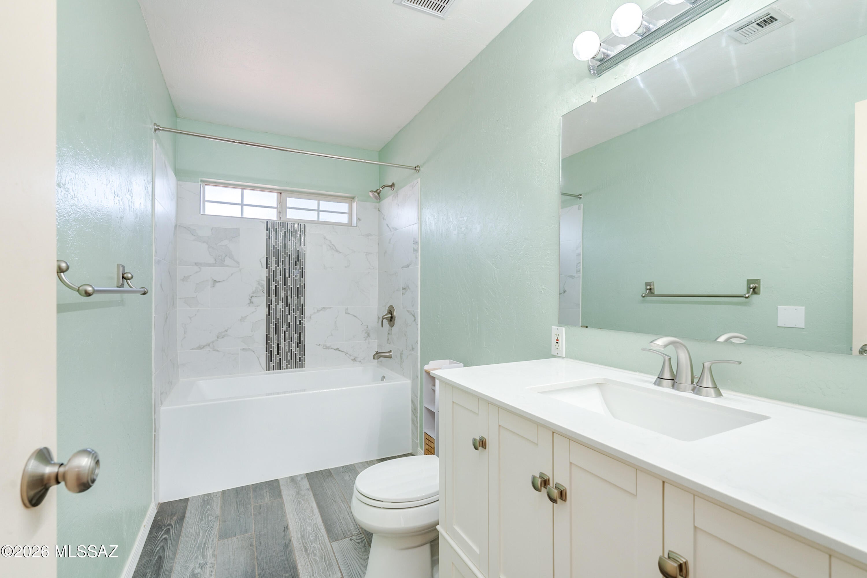 Belle Vista Townhomes (1-83) - Residential Lease