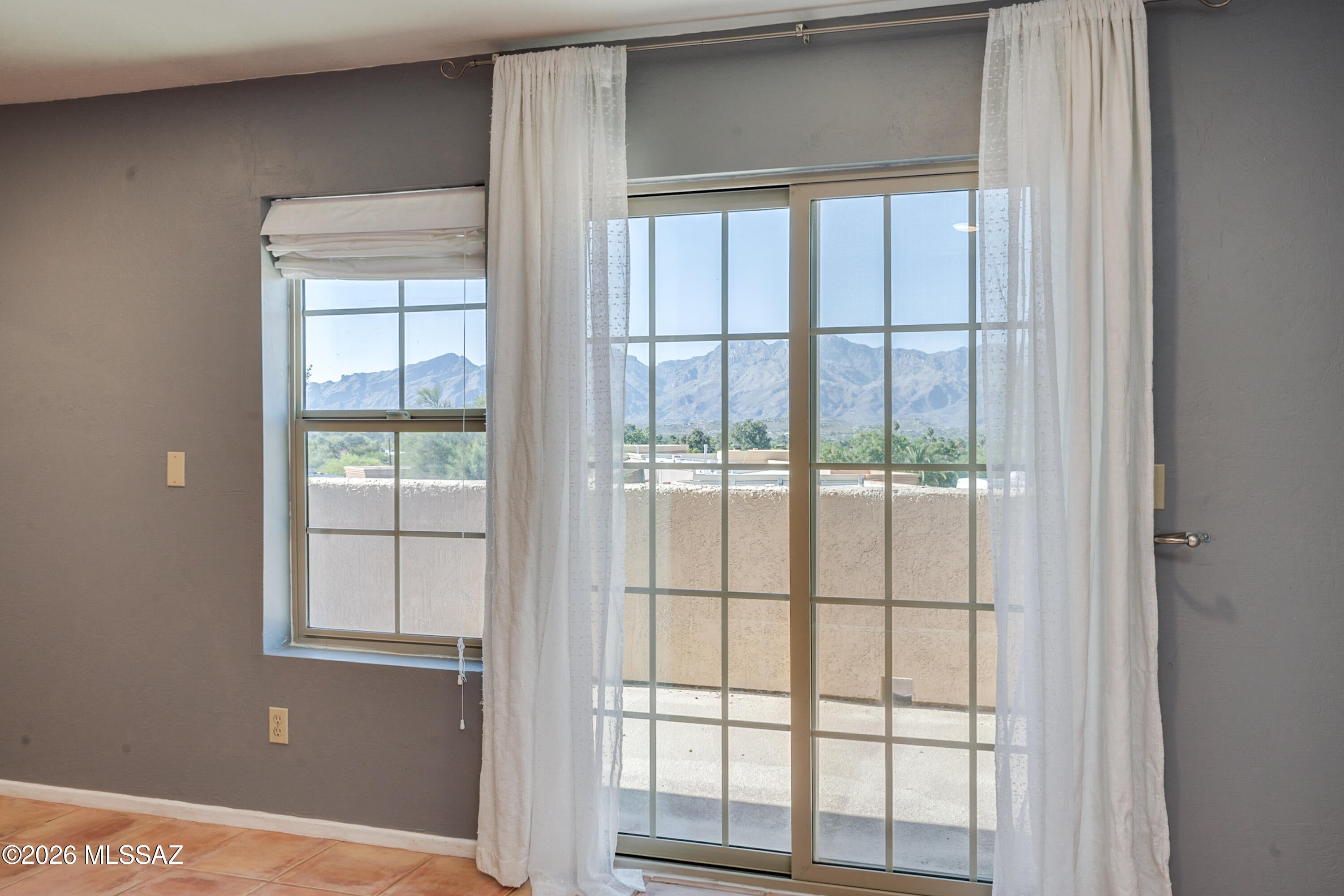 Belle Vista Townhomes (1-83) - Residential Lease