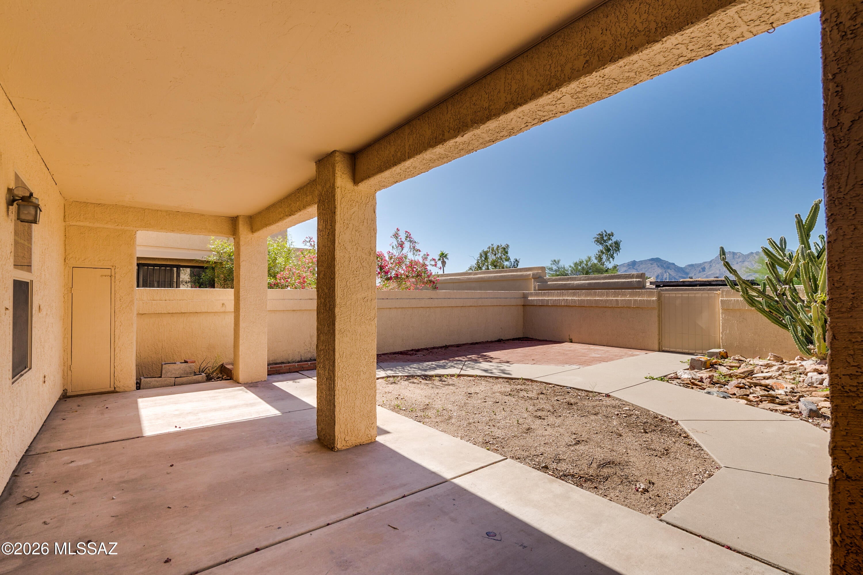 Belle Vista Townhomes (1-83) - Residential Lease