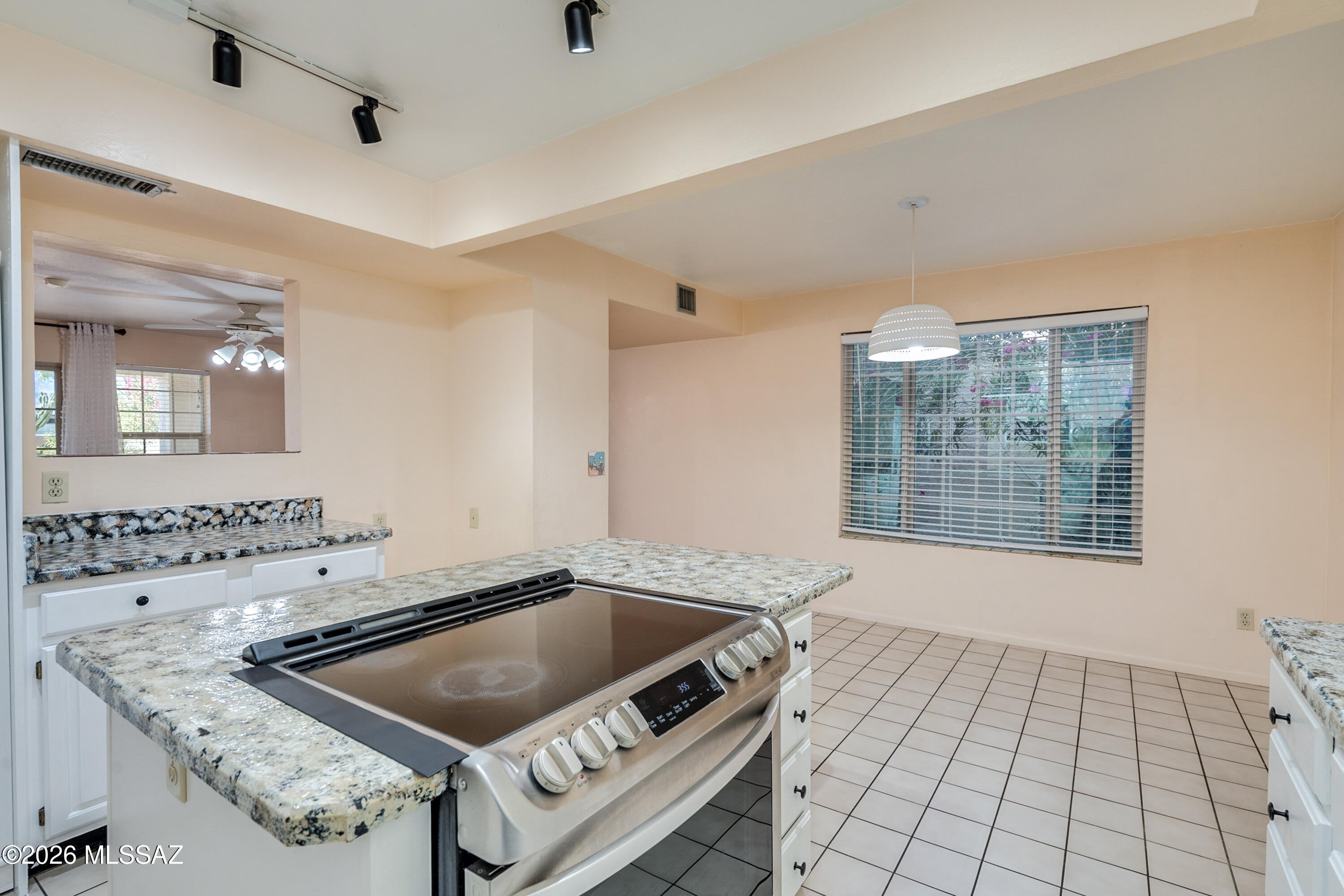 Belle Vista Townhomes (1-83) - Residential Lease