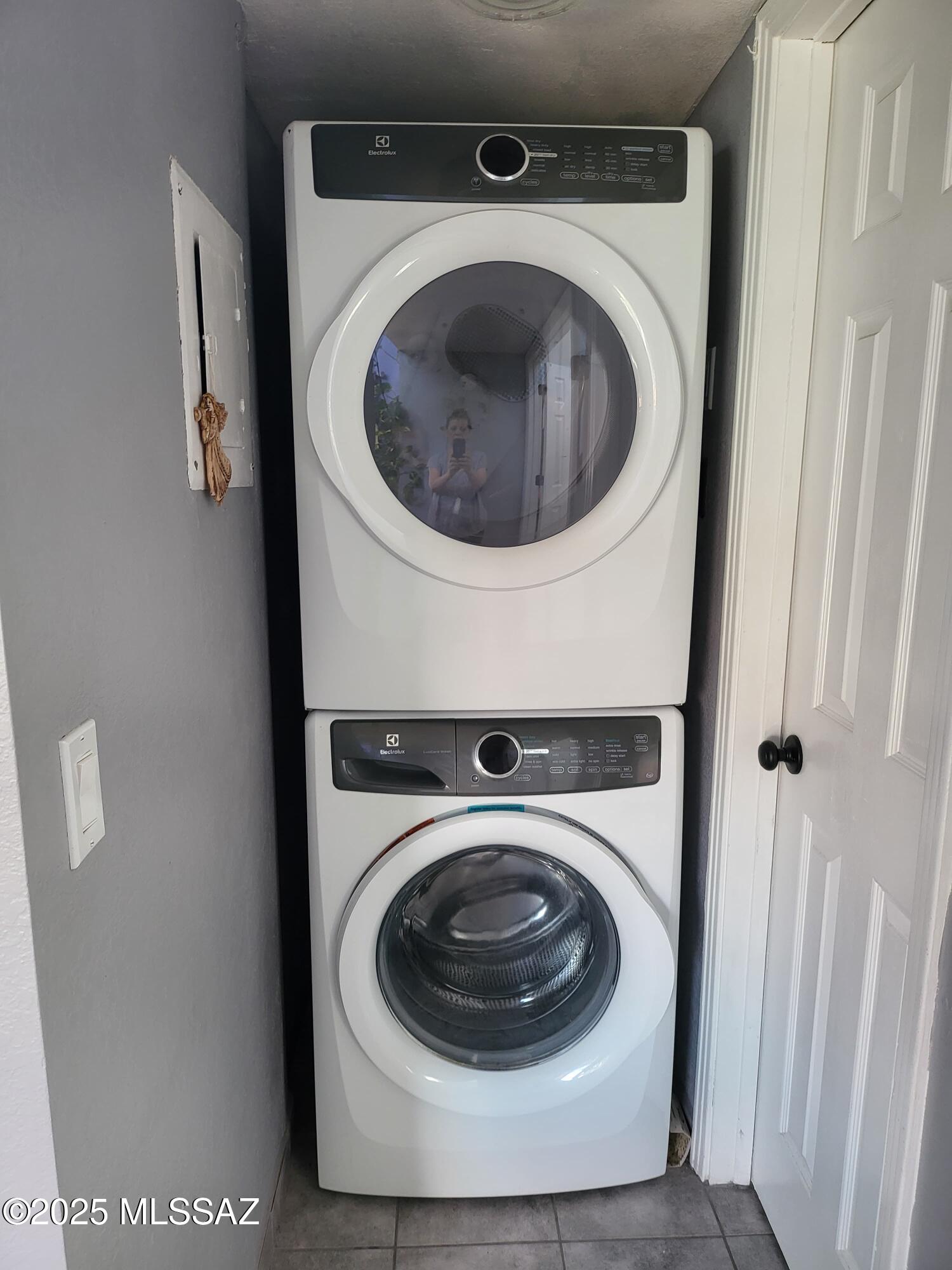 Las Casas Bellas Condo (1-44) - Residential
