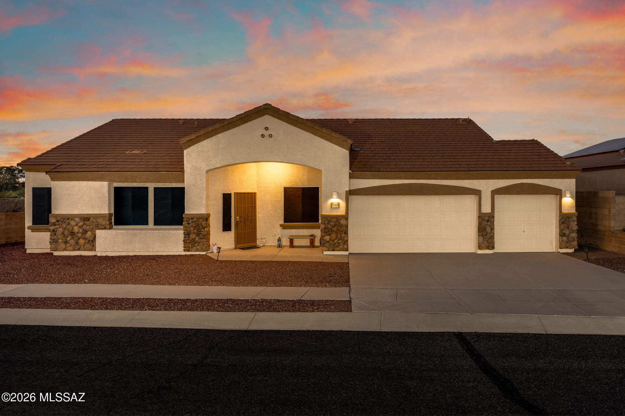 Set on a generous 1.34-acre lot with no neighbors behind, this Tucson home offers exceptional privacy and breathtaking mountain views. The thoughtfully designed floorplan includes 4 bedrooms, 2.5 bathrooms, plus a versatile den/office--ideal for working from home or flex space. Extra-high ceilings enhance the open, airy feel, while the kitchen features a breakfast bar and abundant pantry storage, perfect for both daily living and entertaining. The primary suite features plenty of space, dual closets, and a relaxing garden tub. Step outside to a low-maintenance backyard with turf grass, providing a green, usable space to enjoy the outdoors year-round while taking in the peaceful desert surroundings. A 3-car garage completes this home, offering ample room for vehicles, storage, or hobbies. Your next chapter starts here!