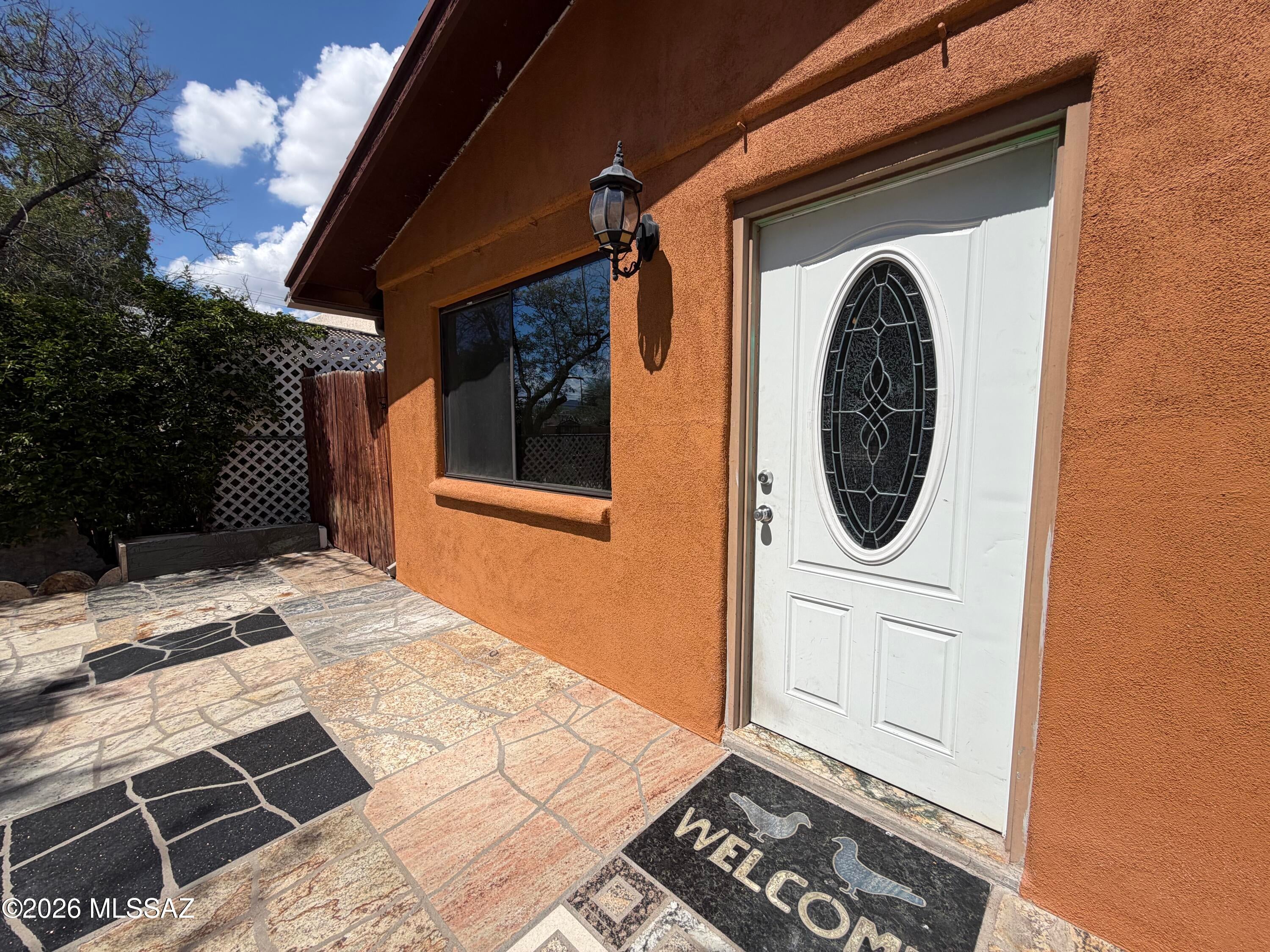 El Rio Park - Residential Lease