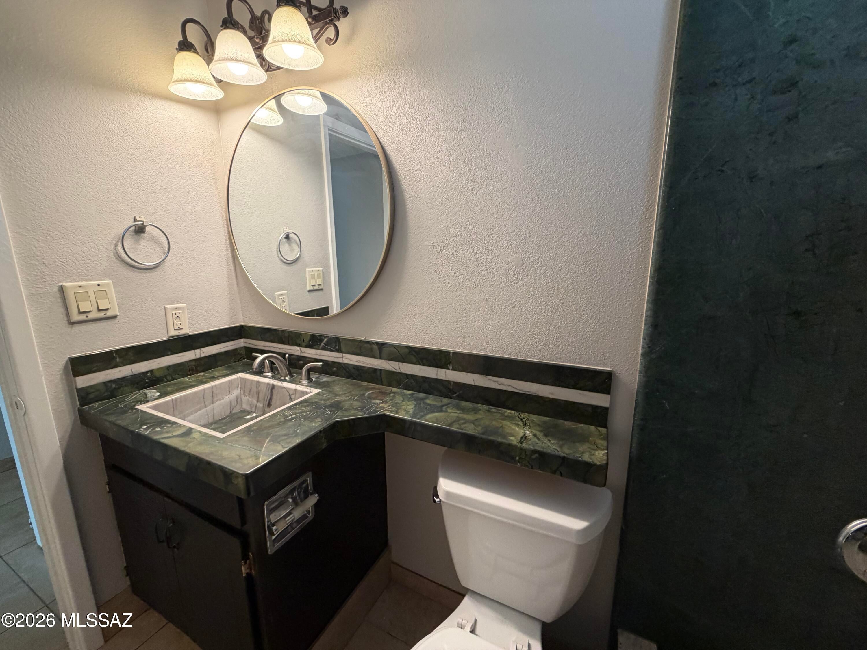 El Rio Park - Residential Lease